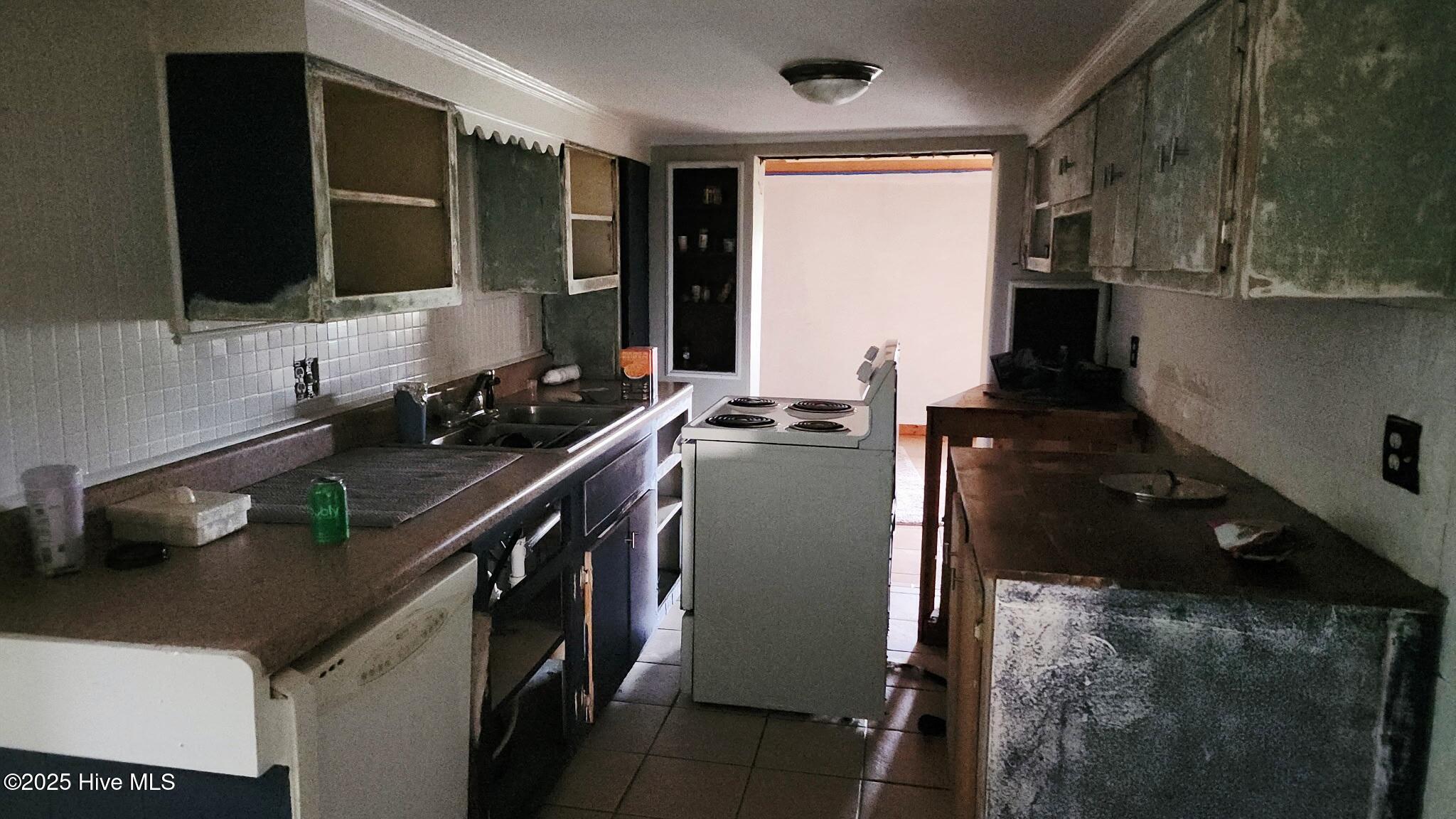 Homes for sale in Grandy, NC | 6533 Caratoke Hwy, Grandy, NC 27939 | MLS# 100537200