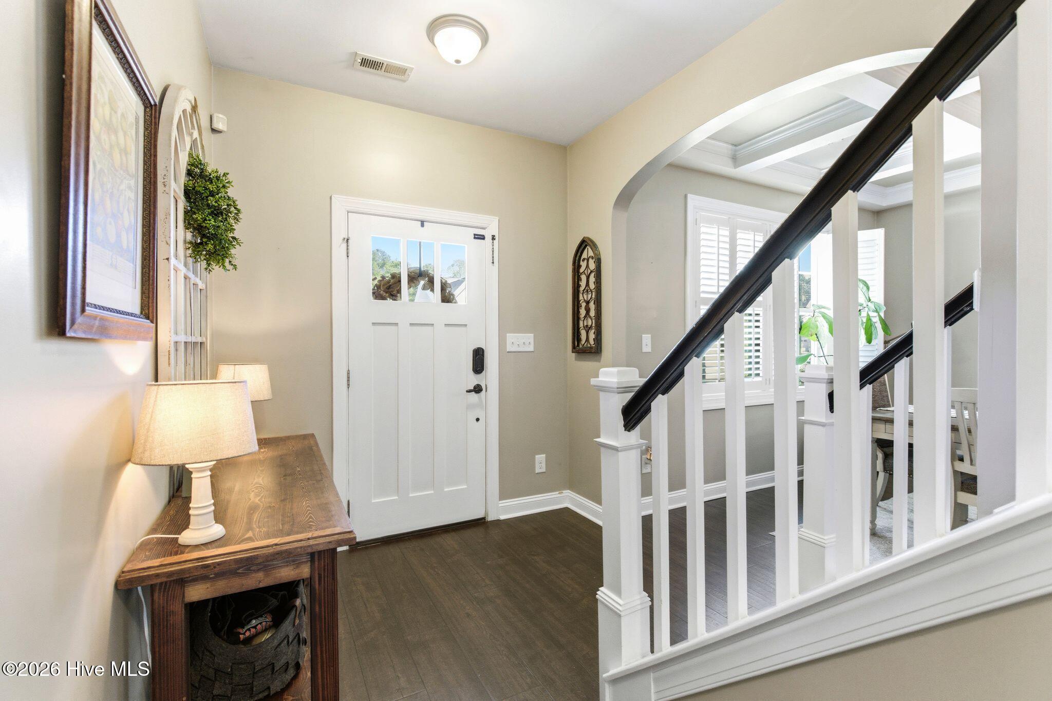 100568404 | Photo 12