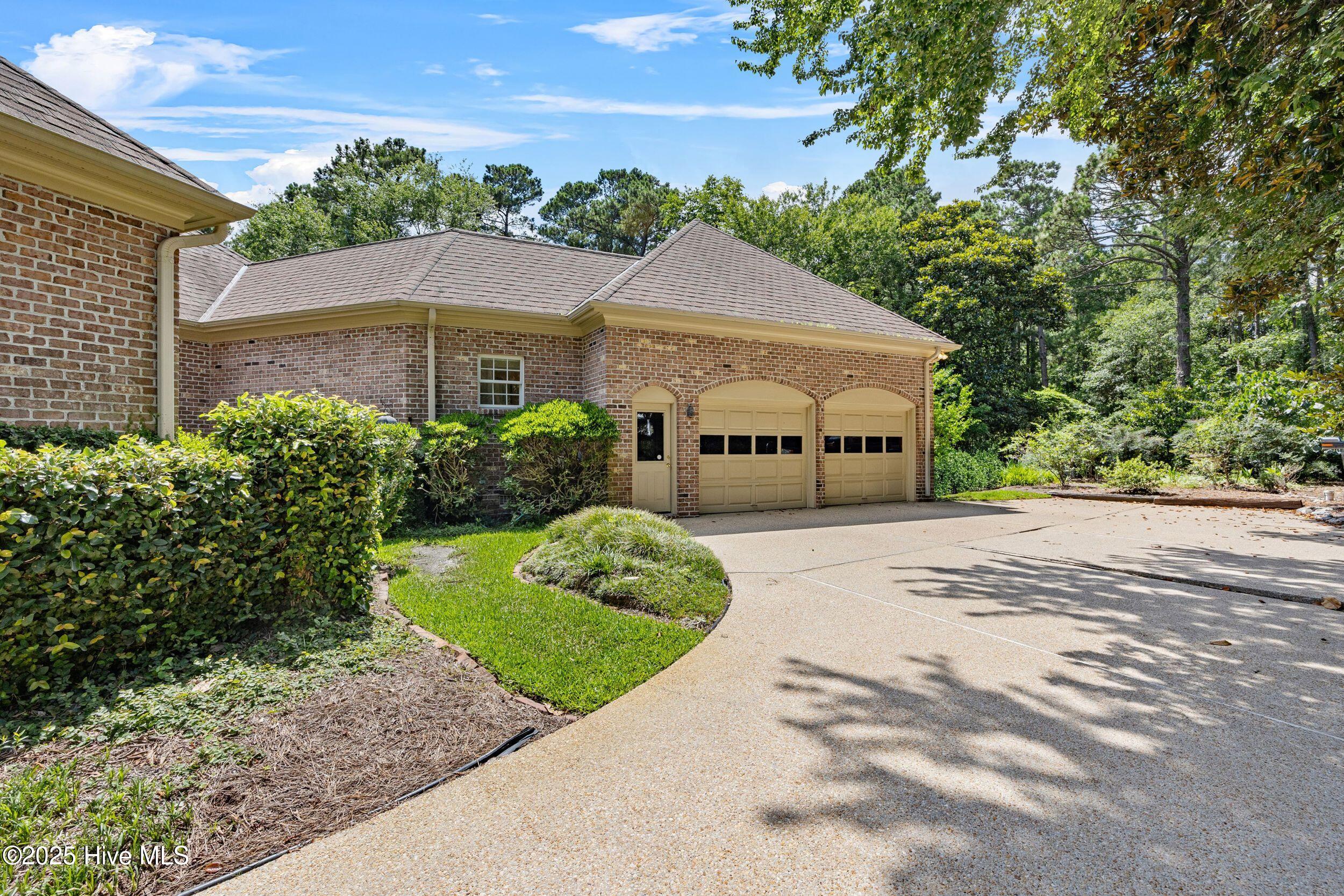 100516126 | Photo 55