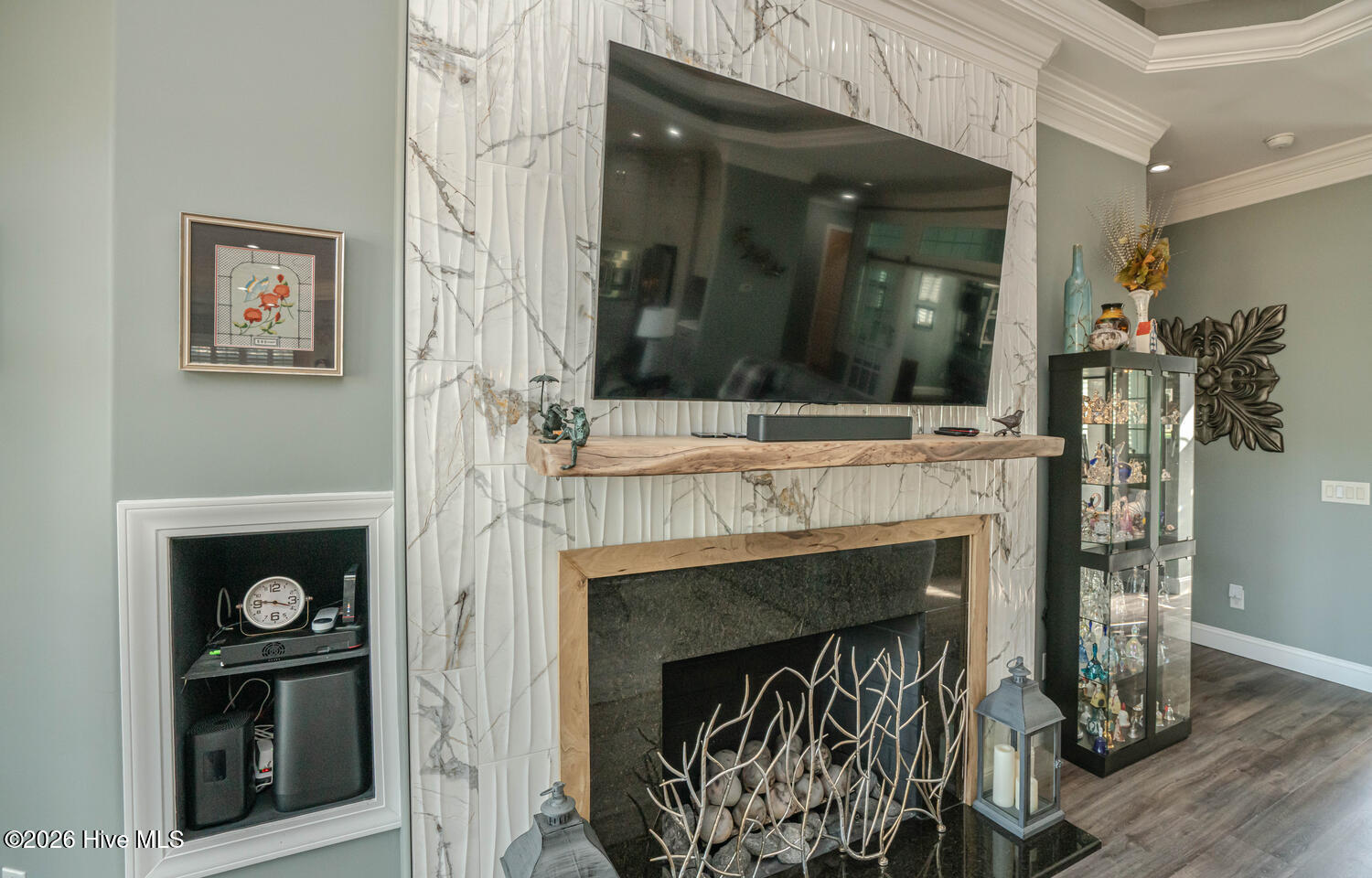 100560123 | Photo 13