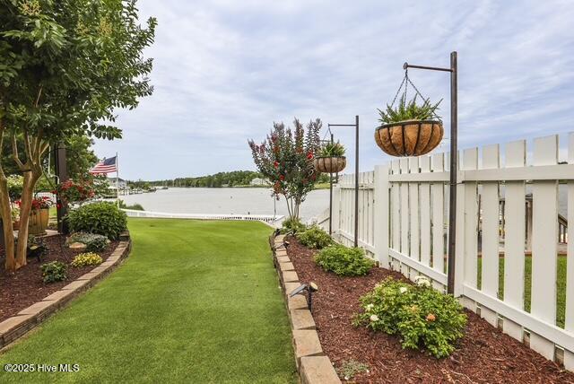 100515842 | Photo 12