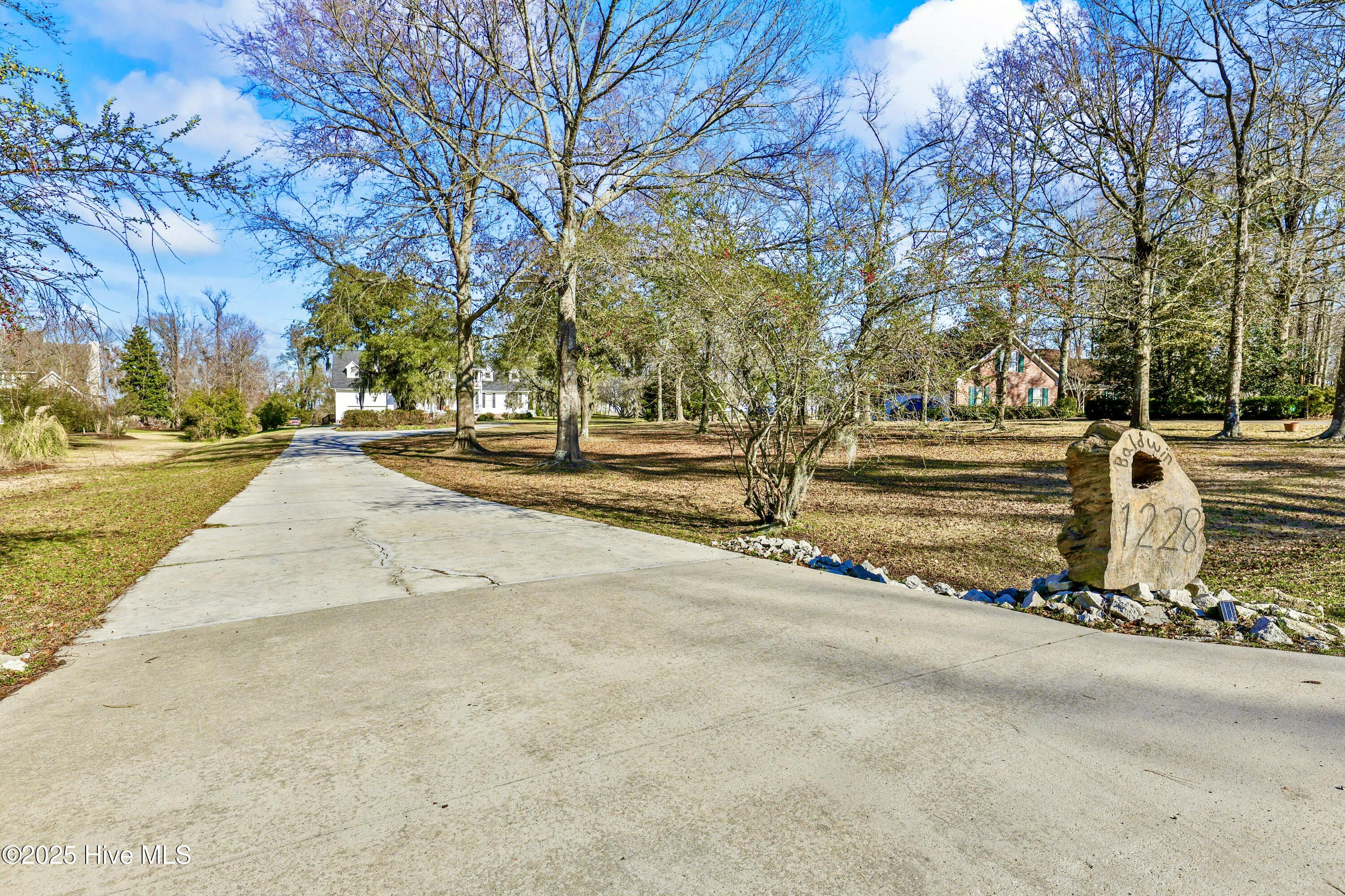 Homes for sale in Winnabow, NC | 1228 Liberty Landing Rd Se, Winnabow, NC 28479 | MLS# 100494735