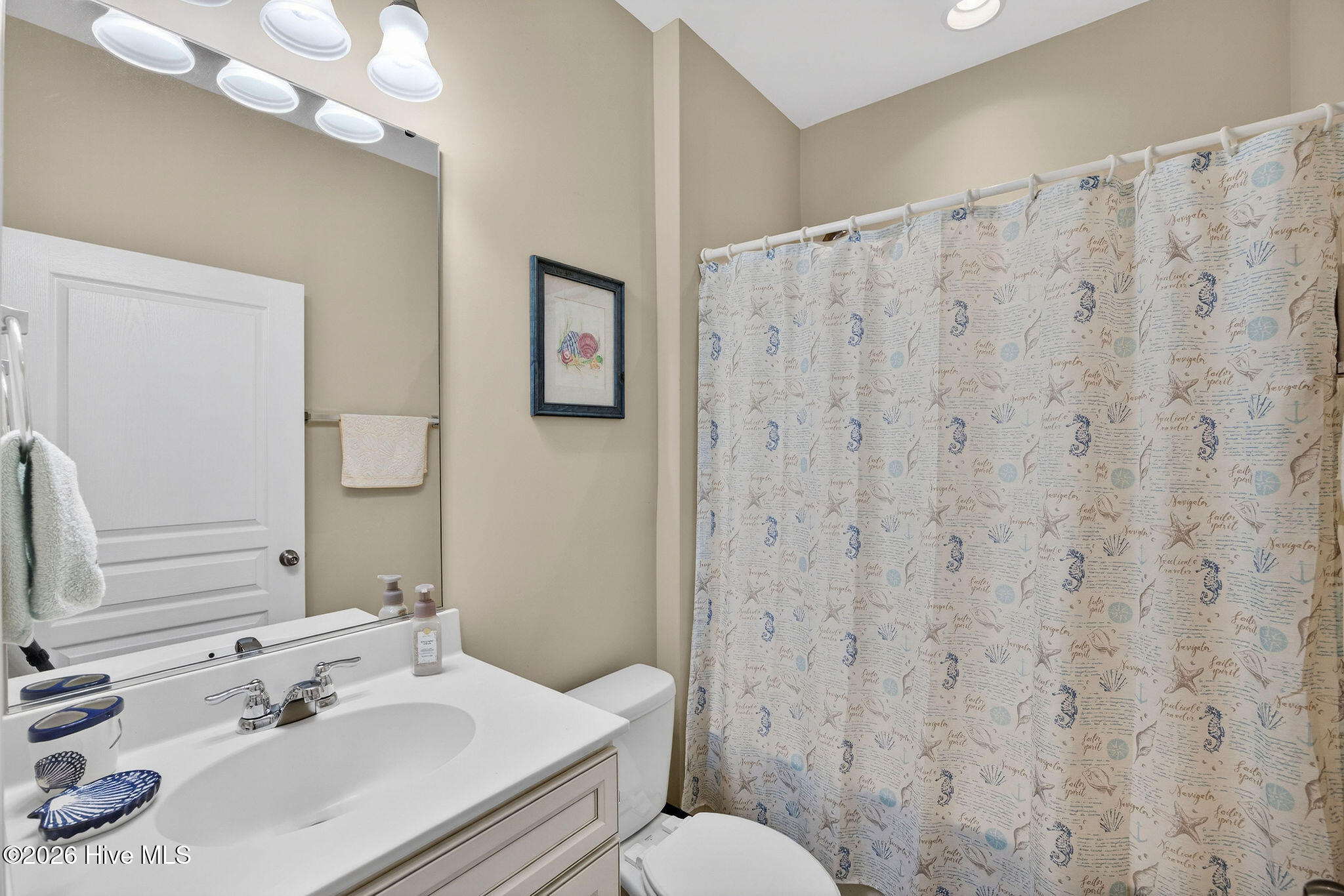 100563500 | Photo 20