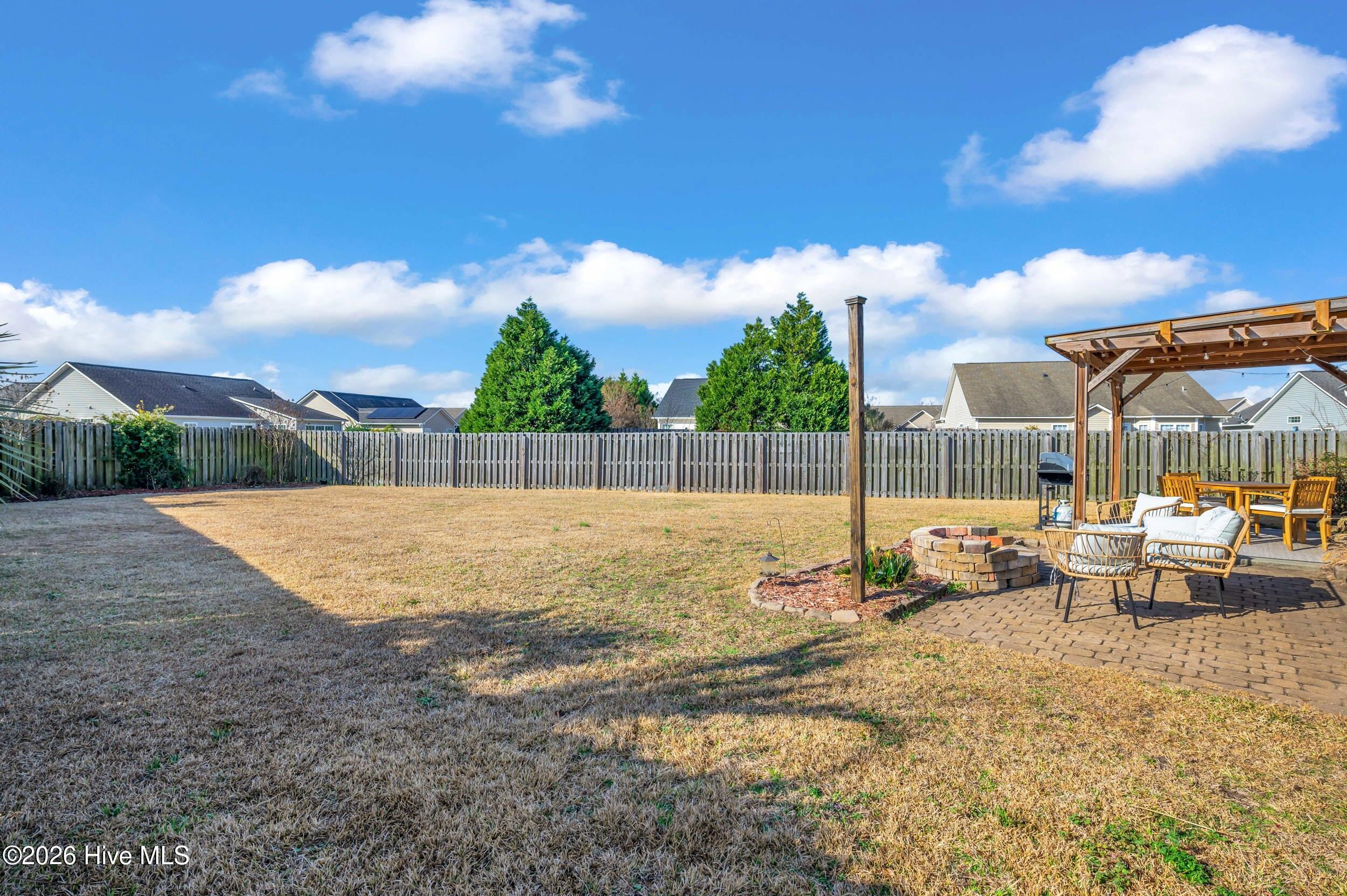 100548167 | Photo 37