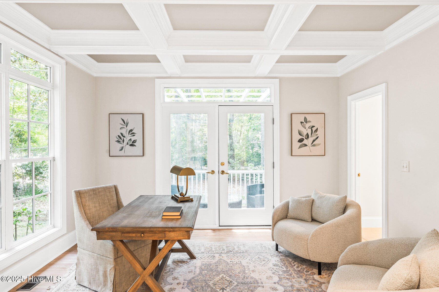 100495433 | Photo 19