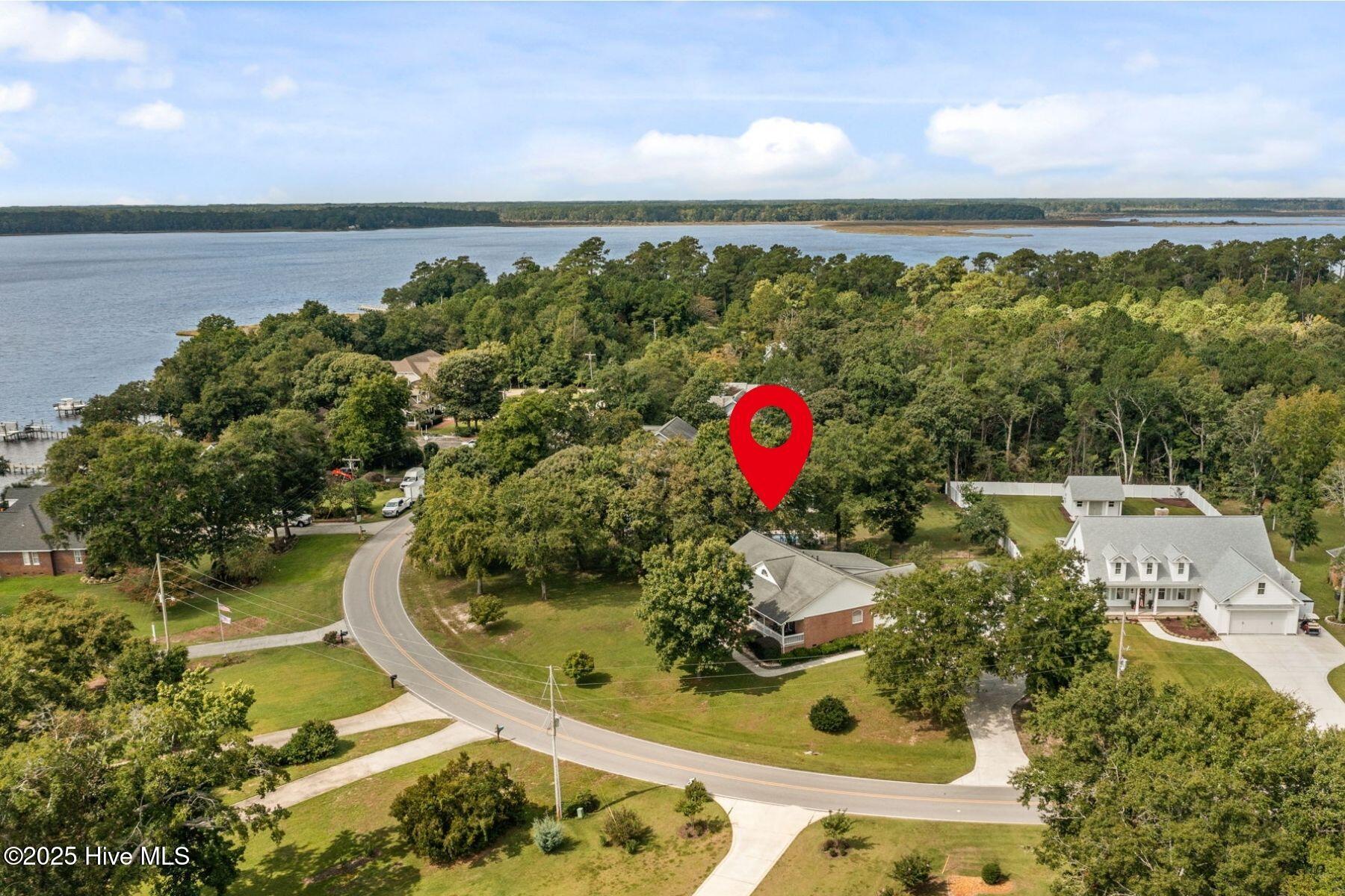 100531854 | Photo 37