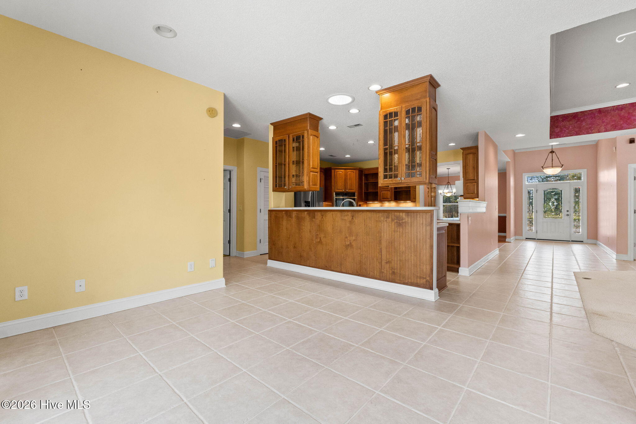 100567537 | Photo 33