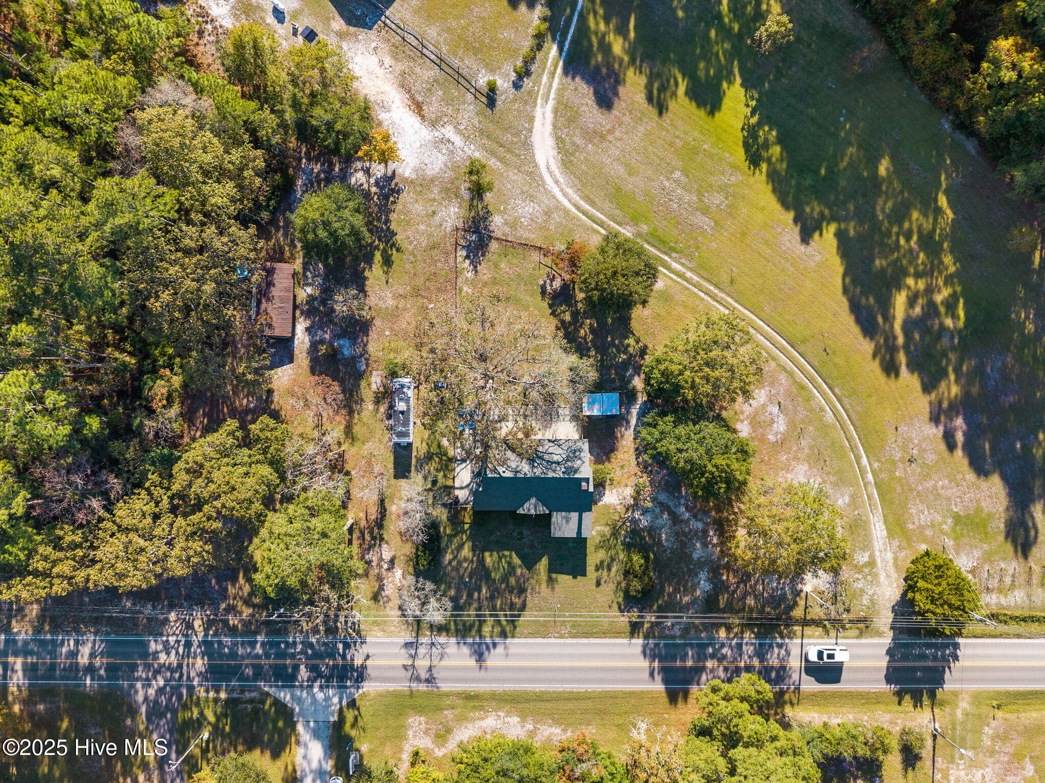 100538220 | Photo 41