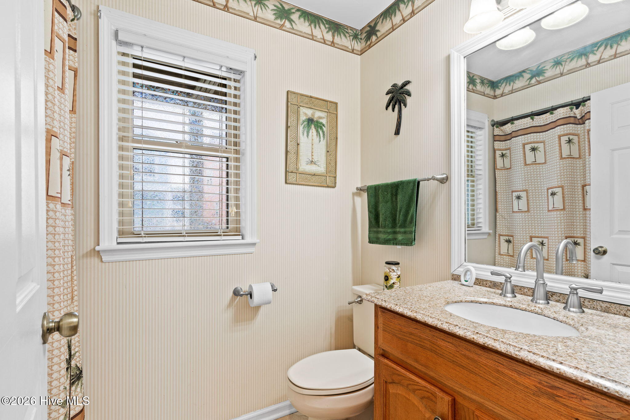 100550853 | Photo 29