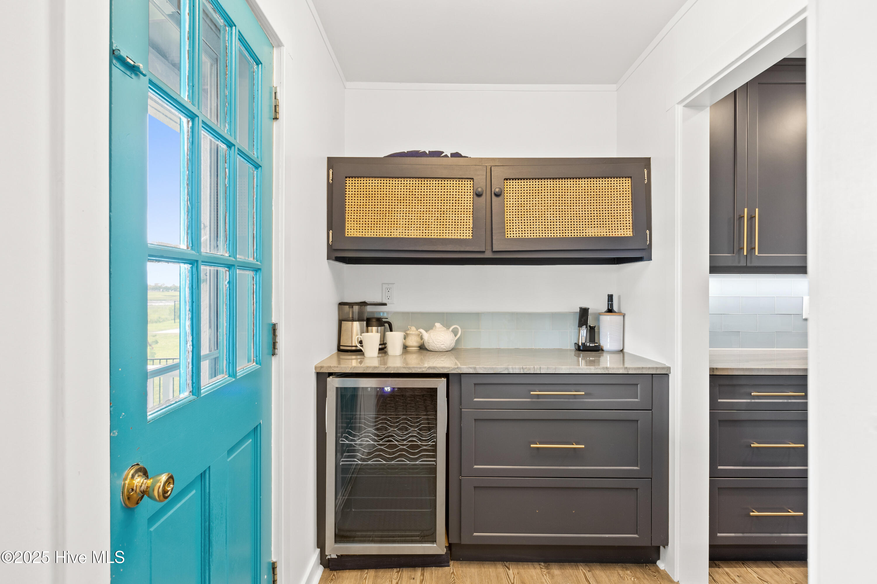 100567814 | Photo 49