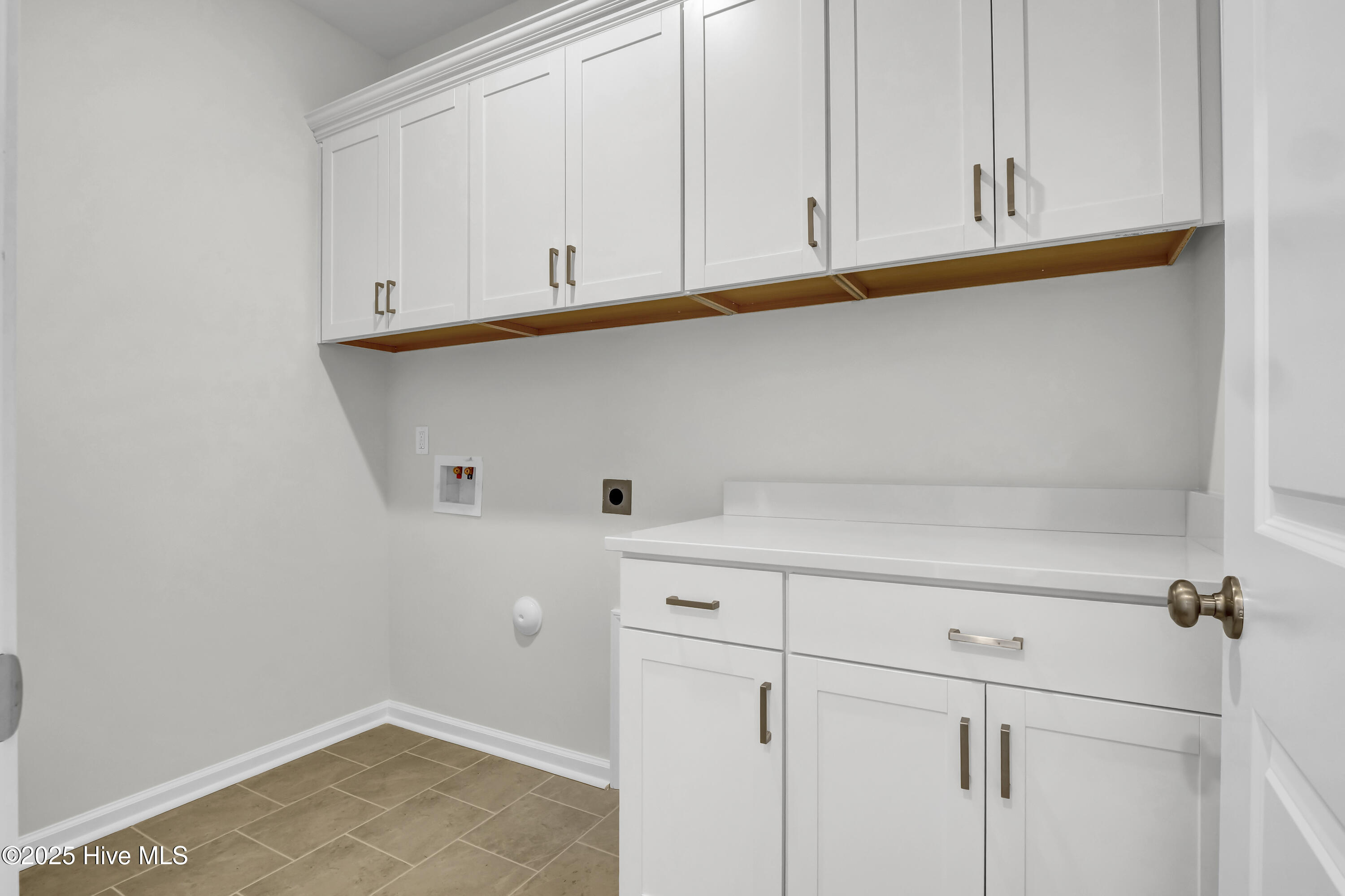 100538172 | Photo 21