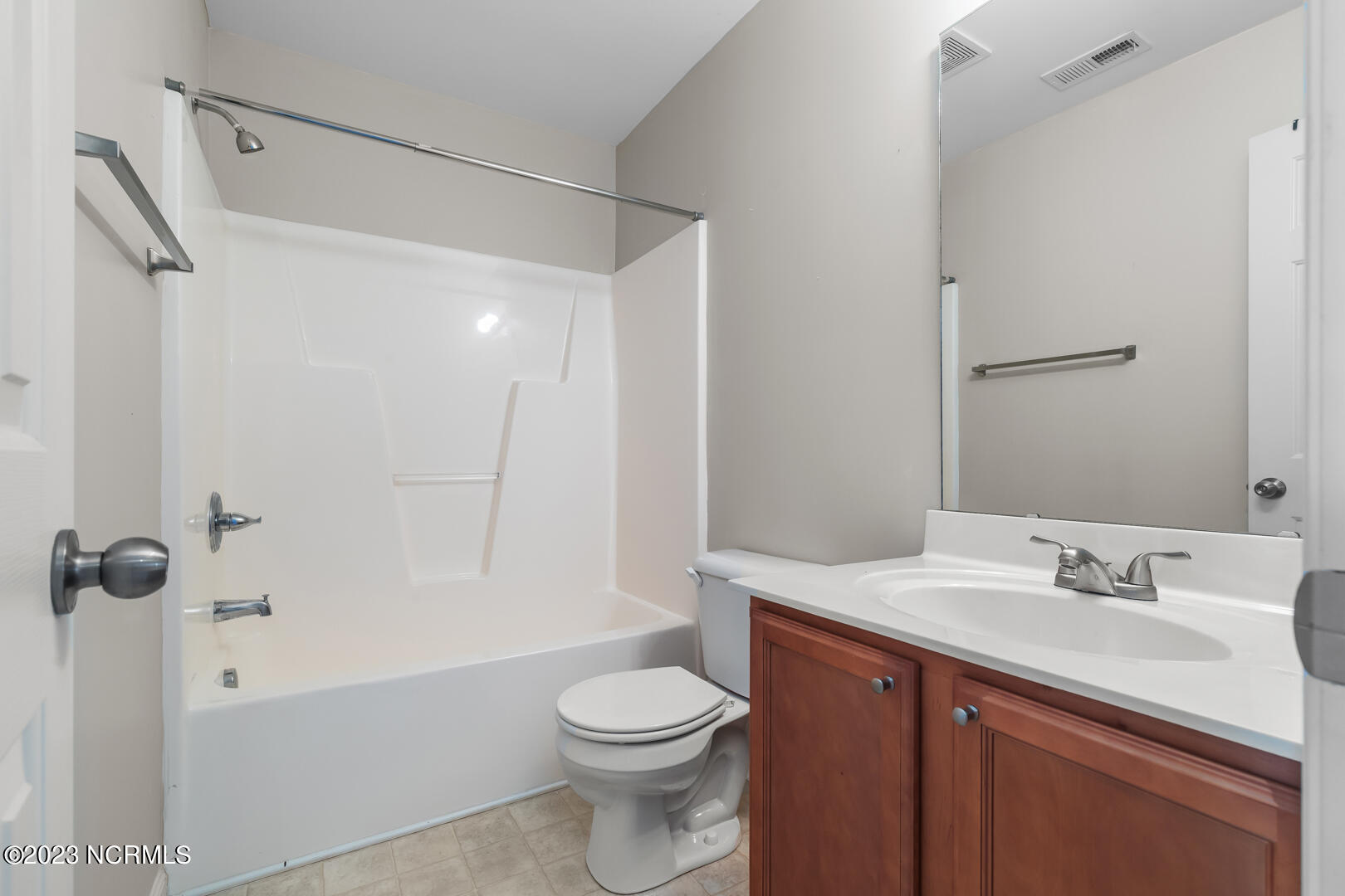 100534826 | Photo 25