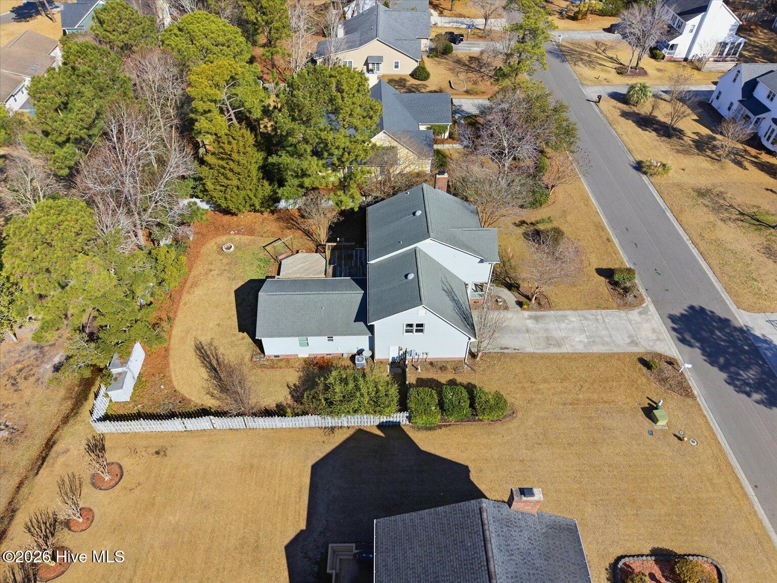 100554037 | Photo 25