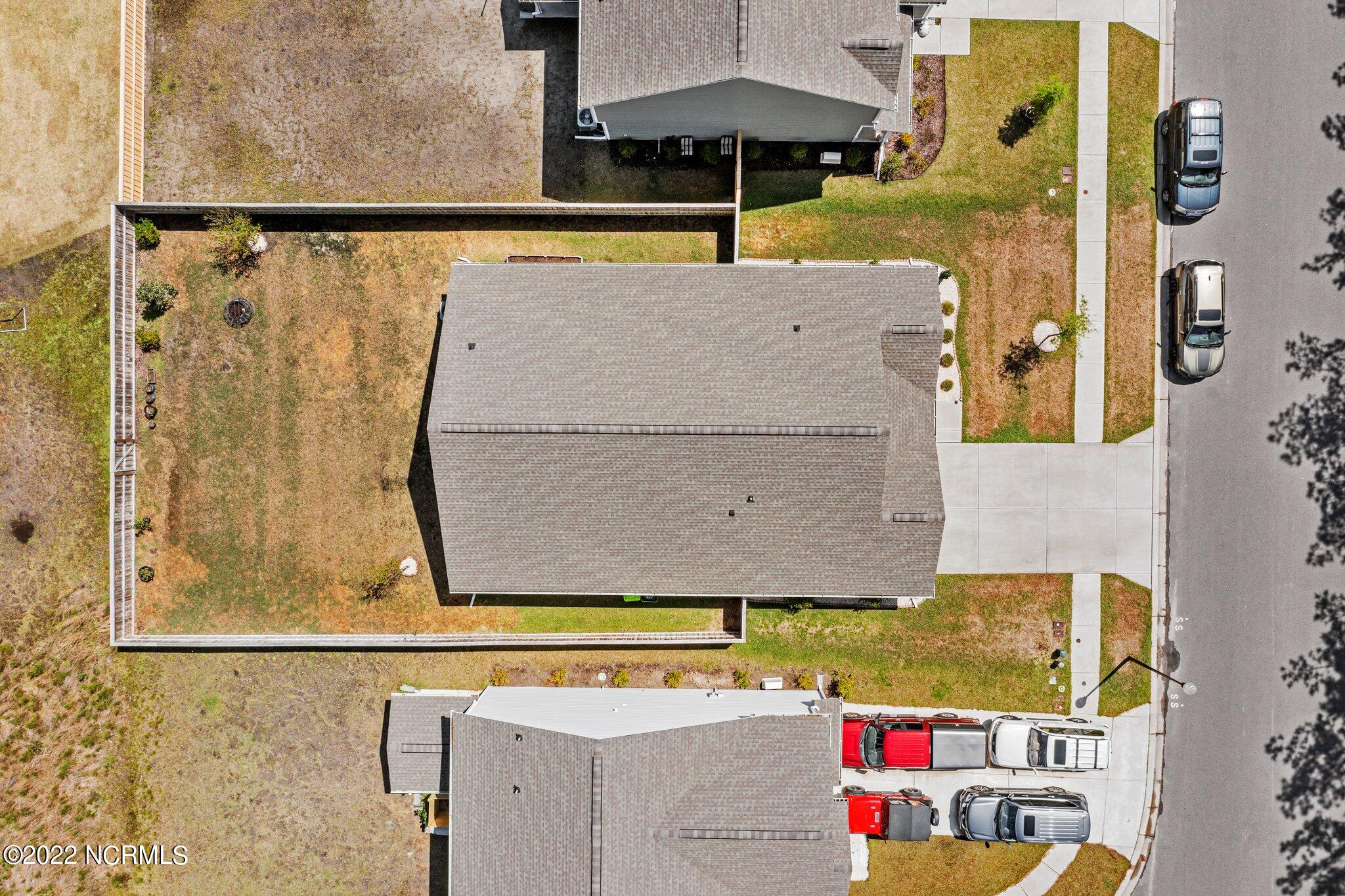 100560582 | Photo 29