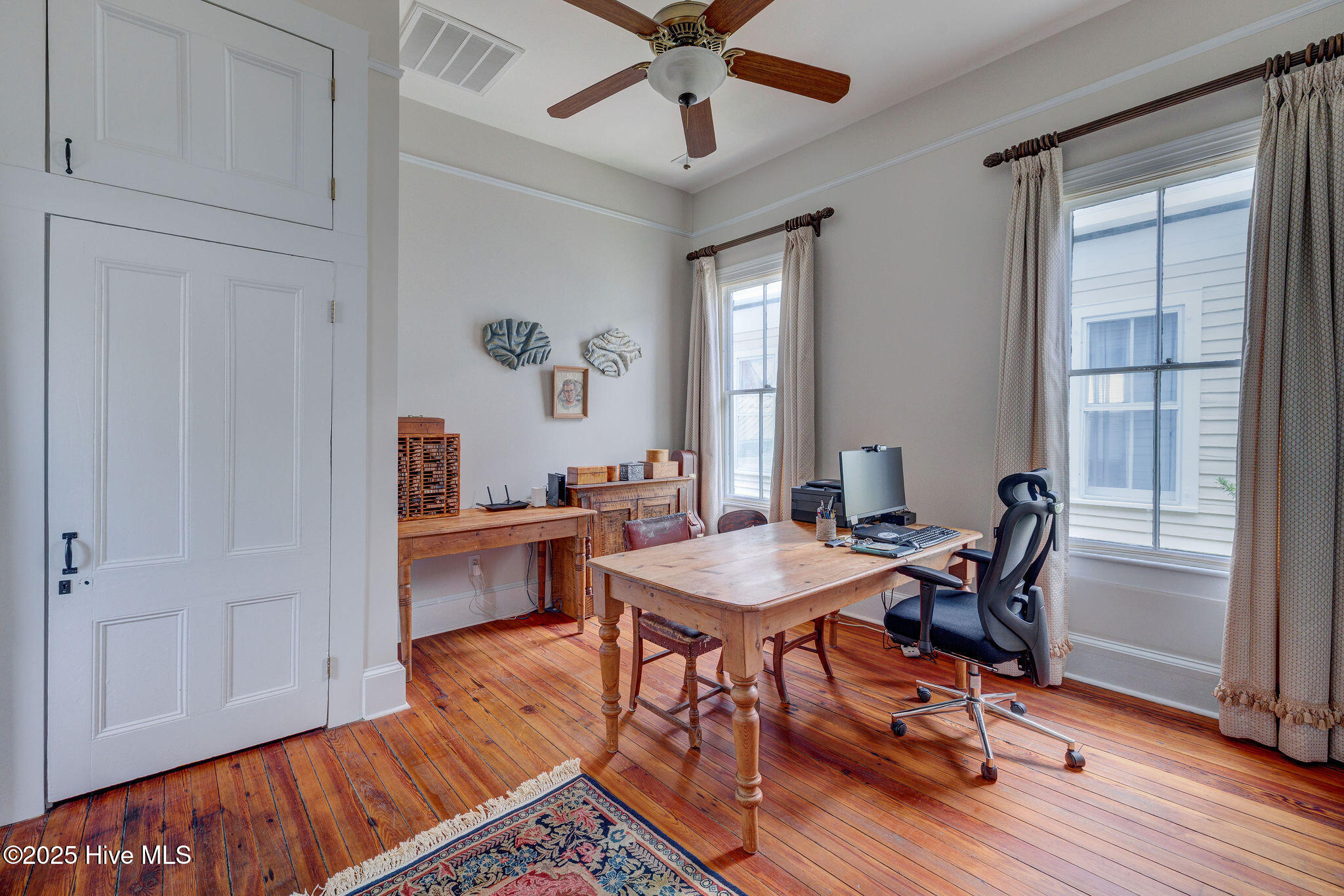 100515844 | Photo 32