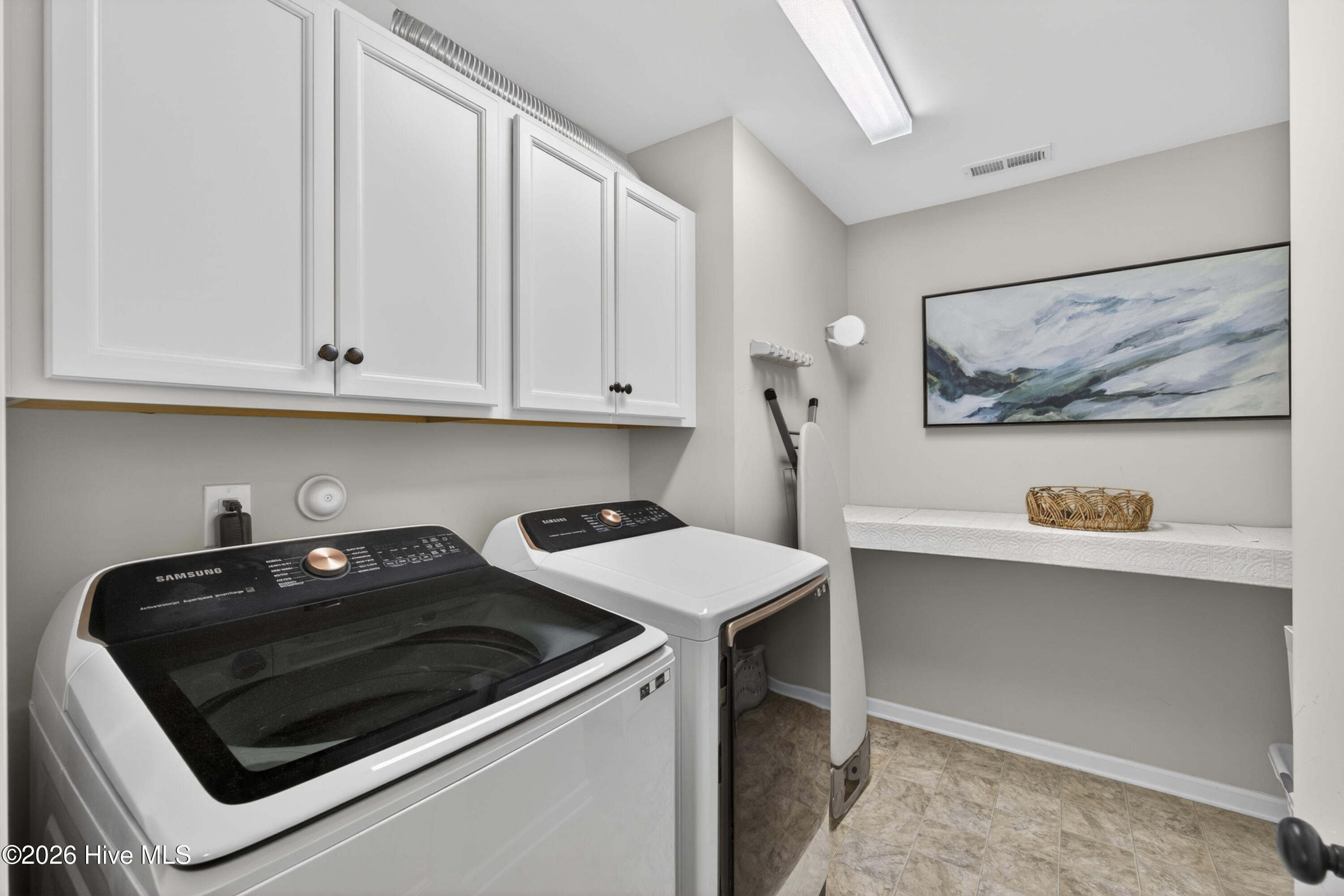 100567368 | Photo 62