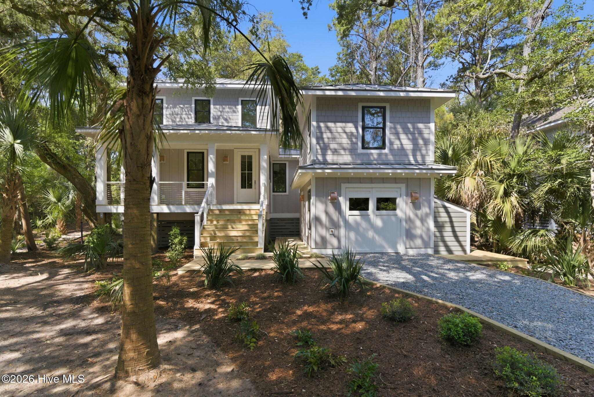 4 Dogwood Trail, Bald Head Island, NC 28461 – photo 3: 1-web-or-mls-DSC02734