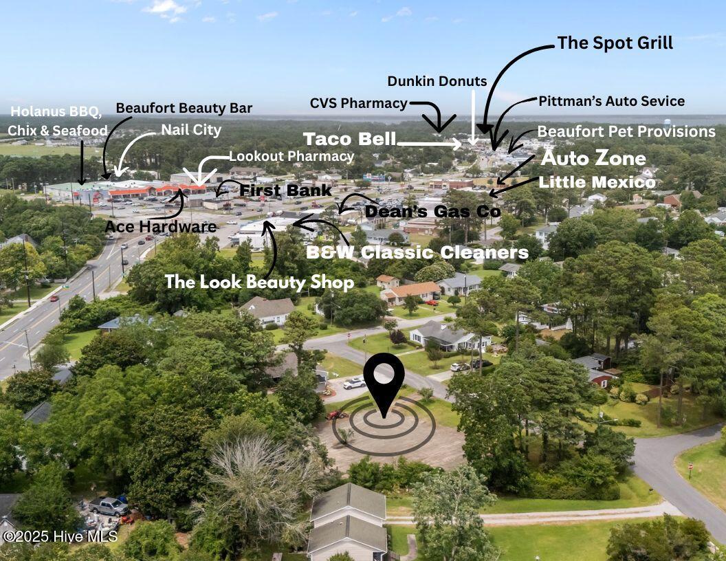 203 Sherwood Boulevard,Beaufort