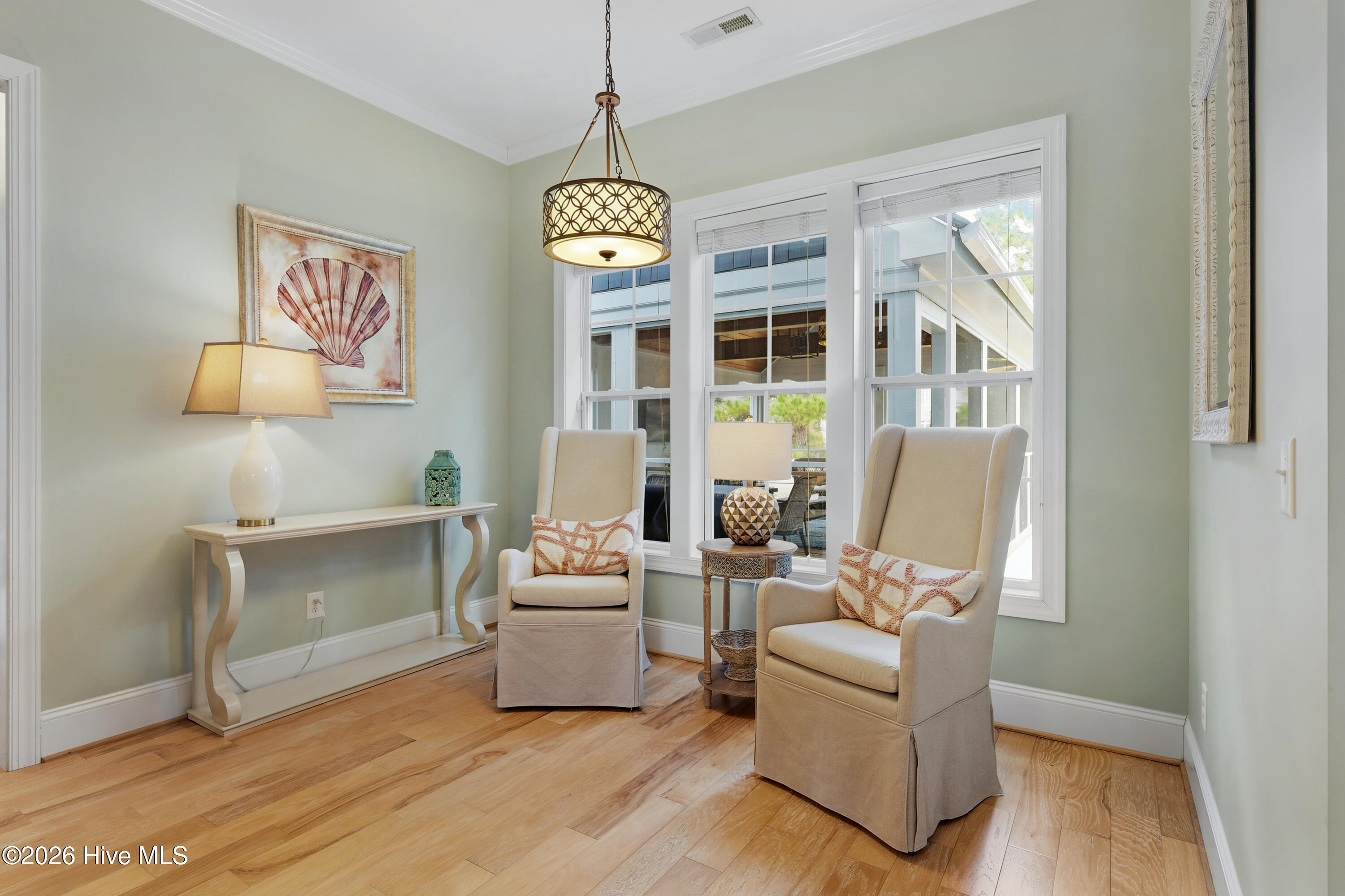 100554068 | Photo 25