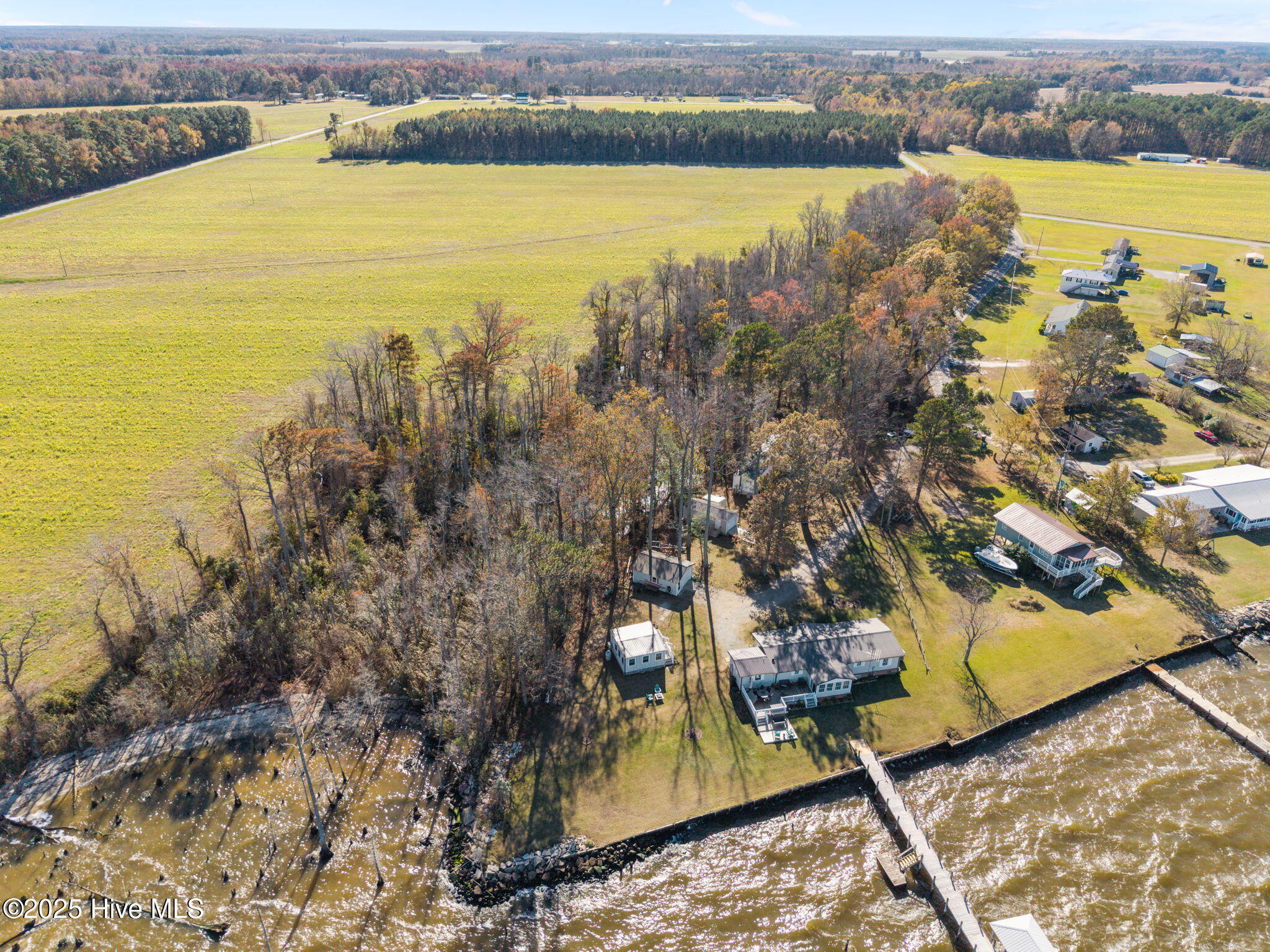 Homes for sale in Columbia, NC | 600 Colonial Beach Road Ext, Columbia, NC 27925 | MLS# 100541608