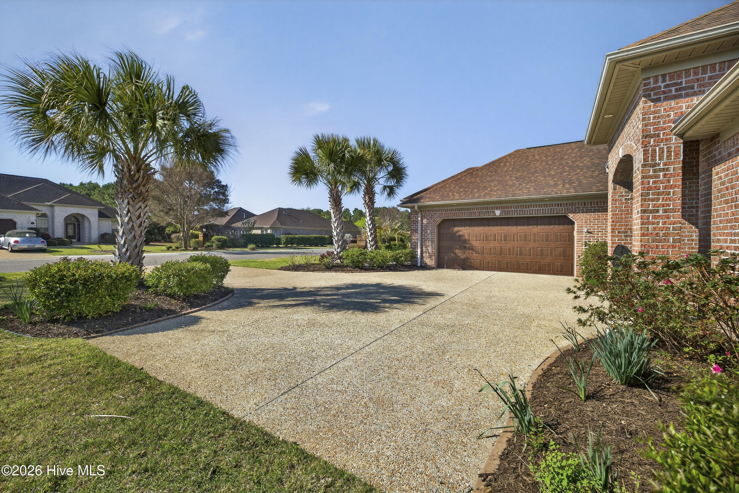 100562254 | Photo 49