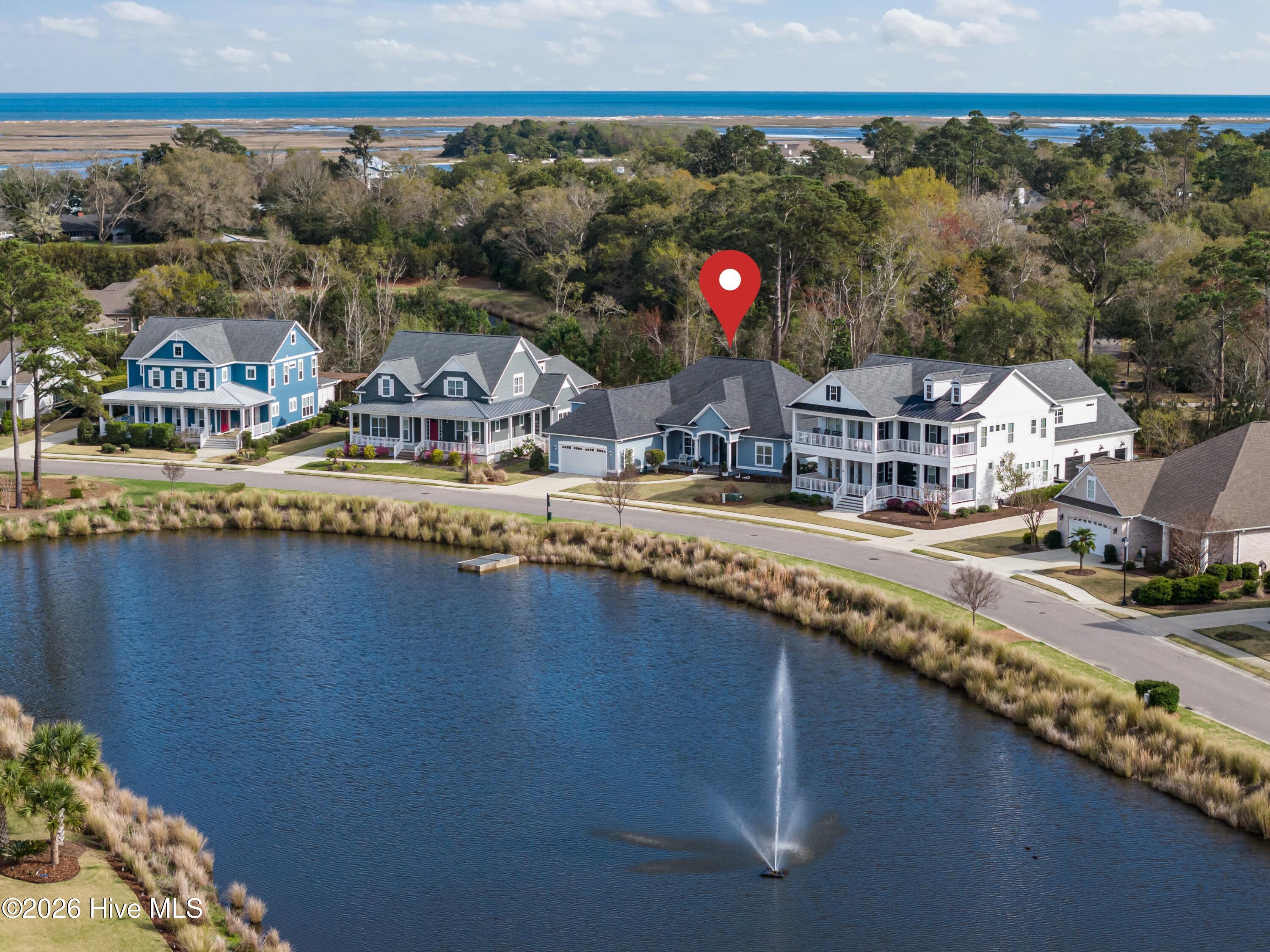 100561324 | Photo 52