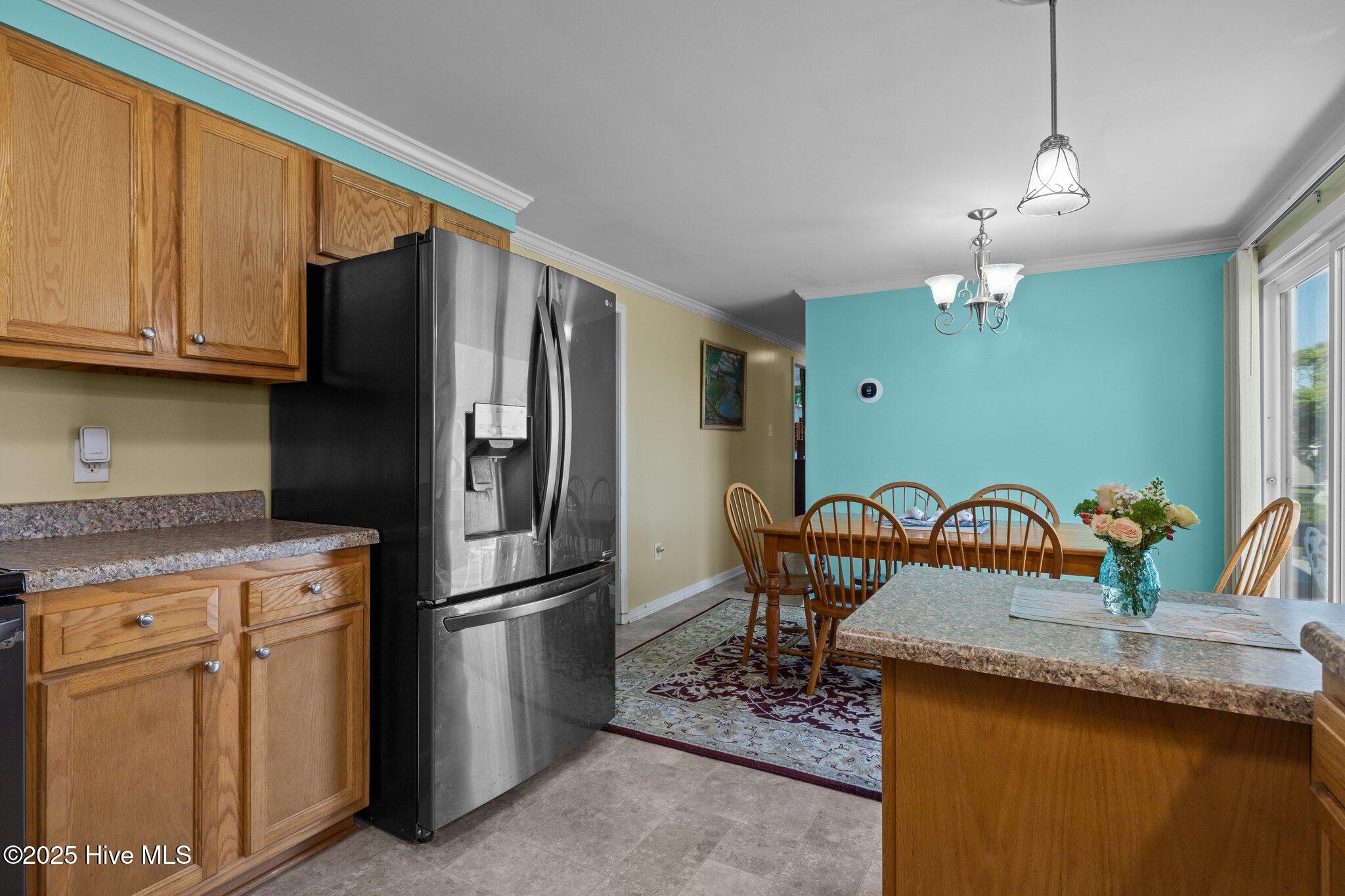 139 Diamond City Drive, Harkers Island, NC, 28531