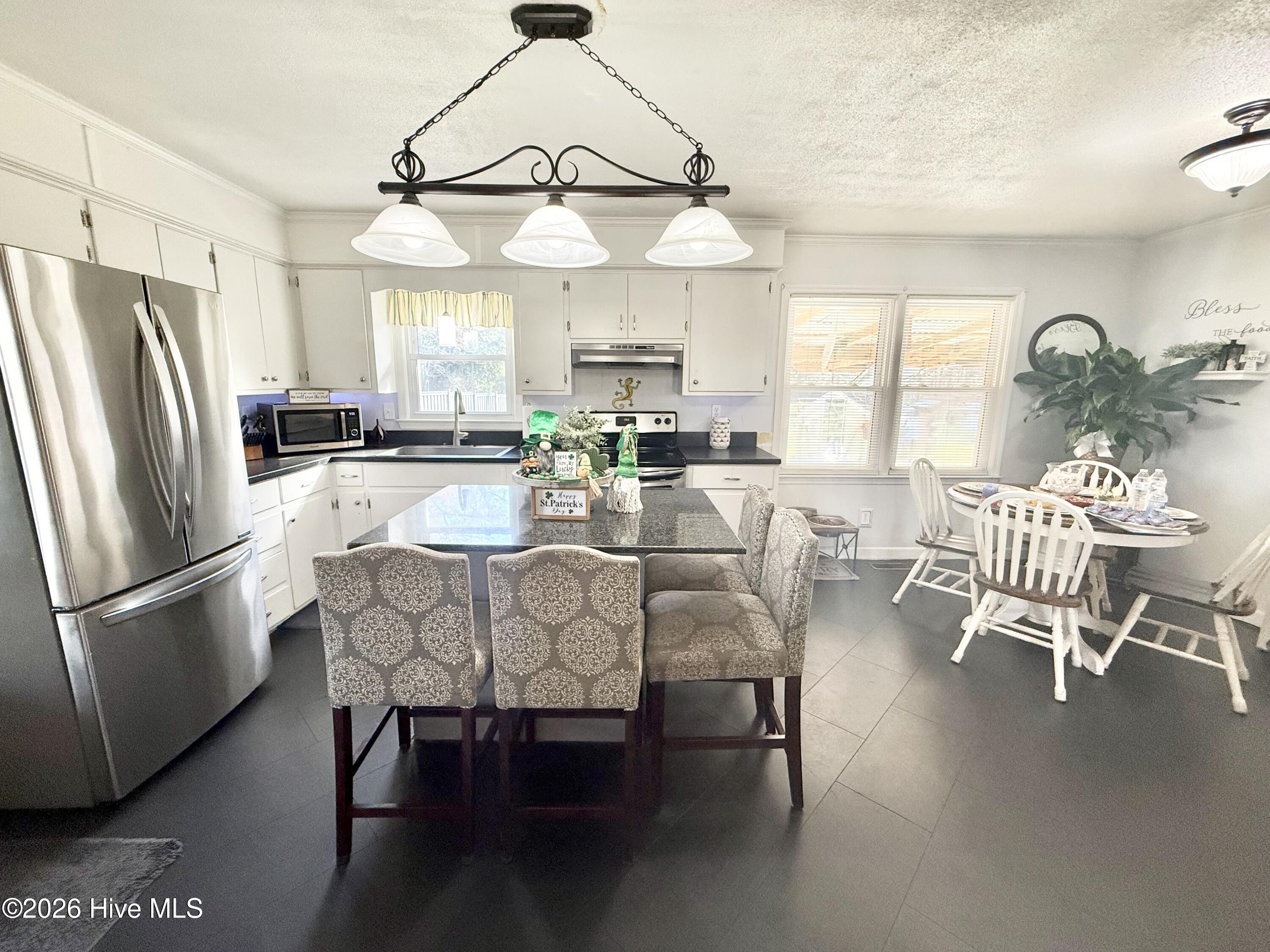 8451 Nc-306 S,Arapahoe
