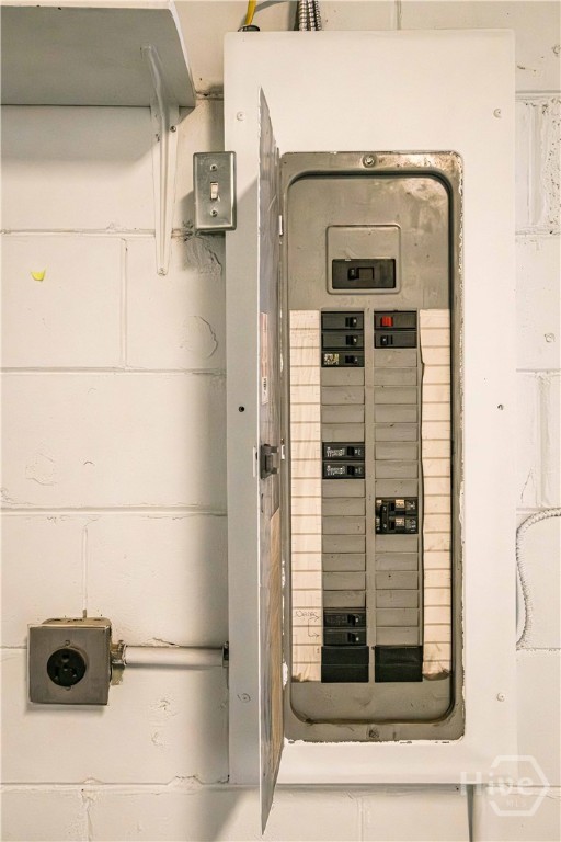 711 Tattnall Street, Savannah, GA, 31401