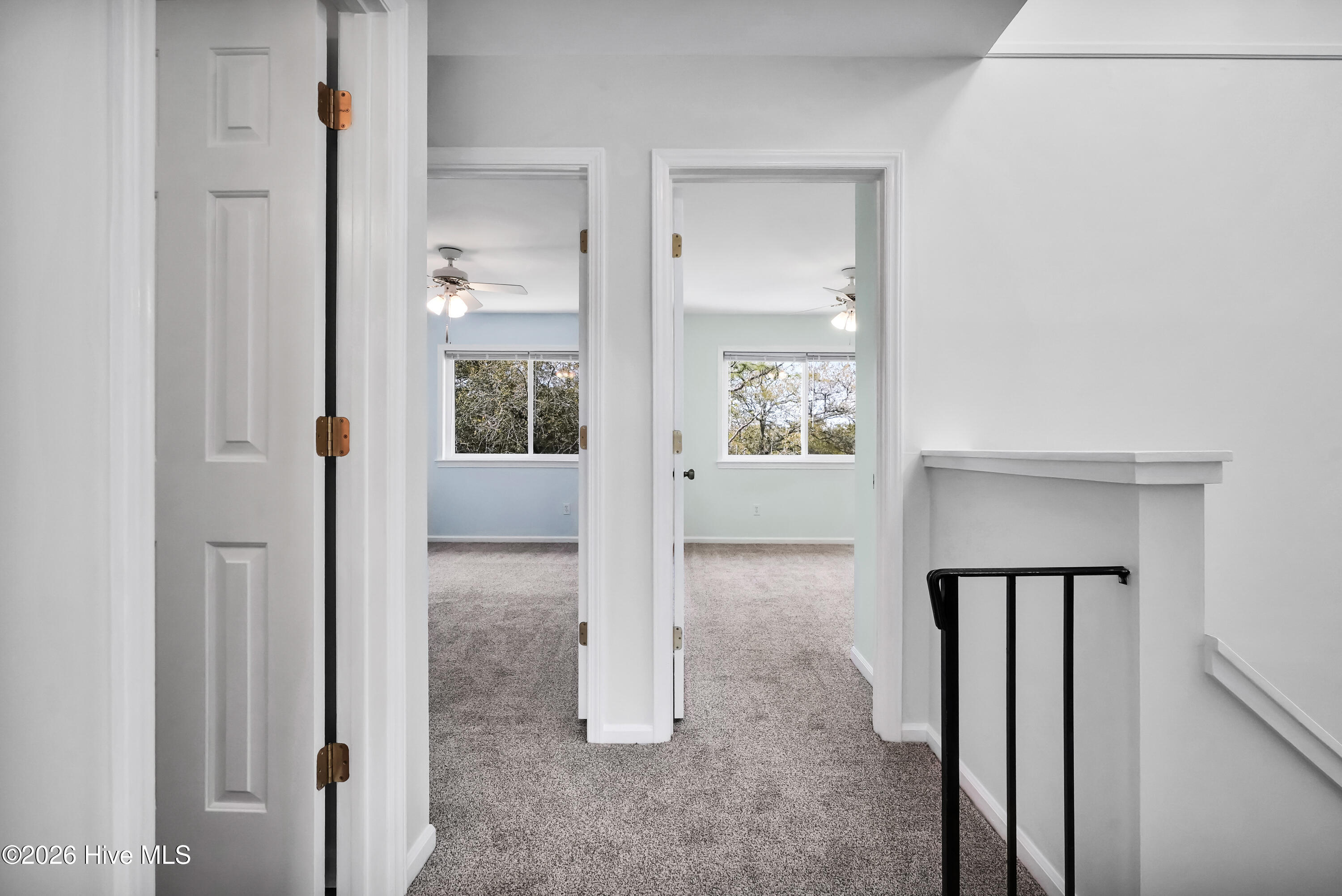 100564940 | Photo 18