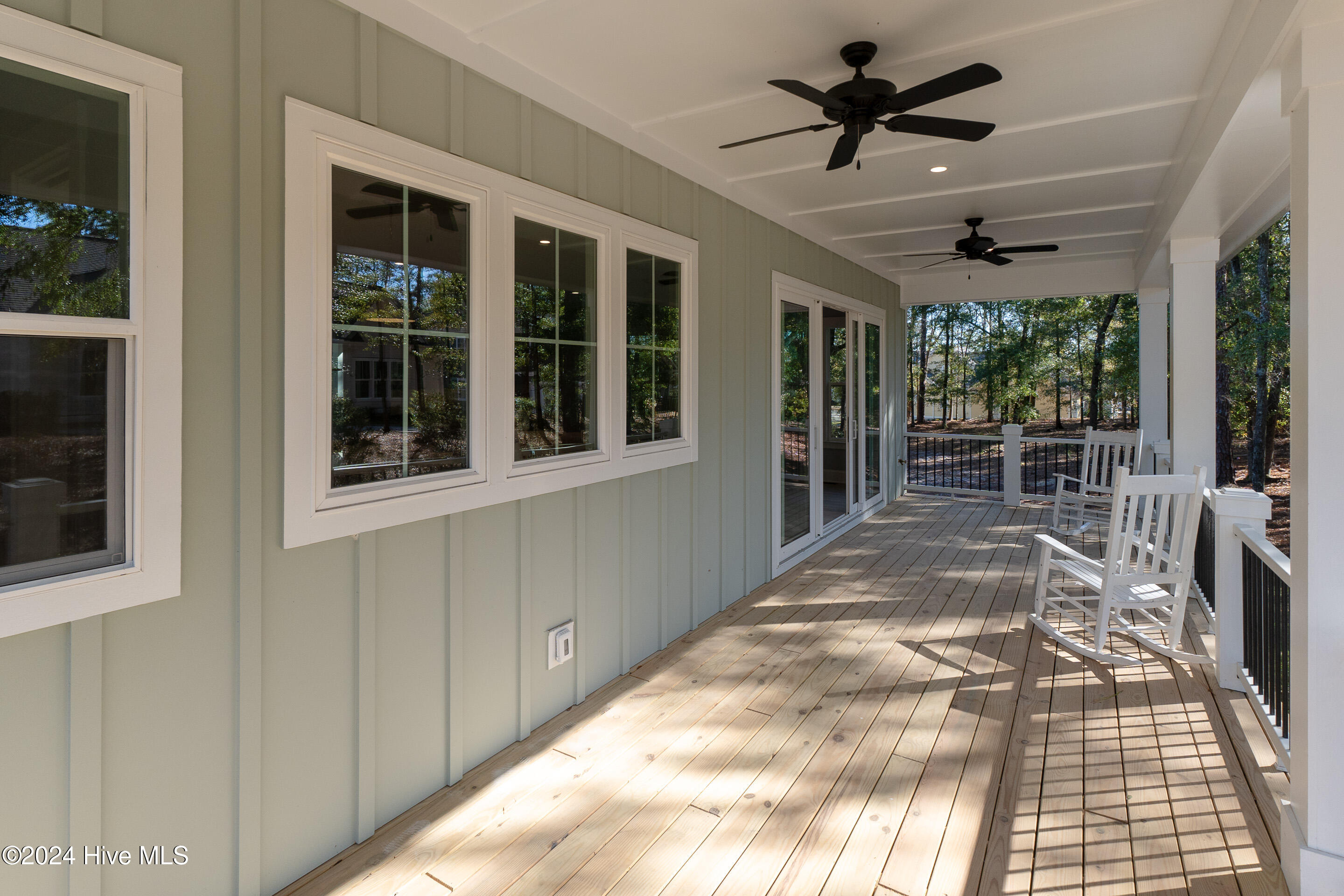 Homes for sale in Castle Hayne, NC | 3617 Barnesmore Dr, Castle Hayne, NC 28429 | MLS# 100451918