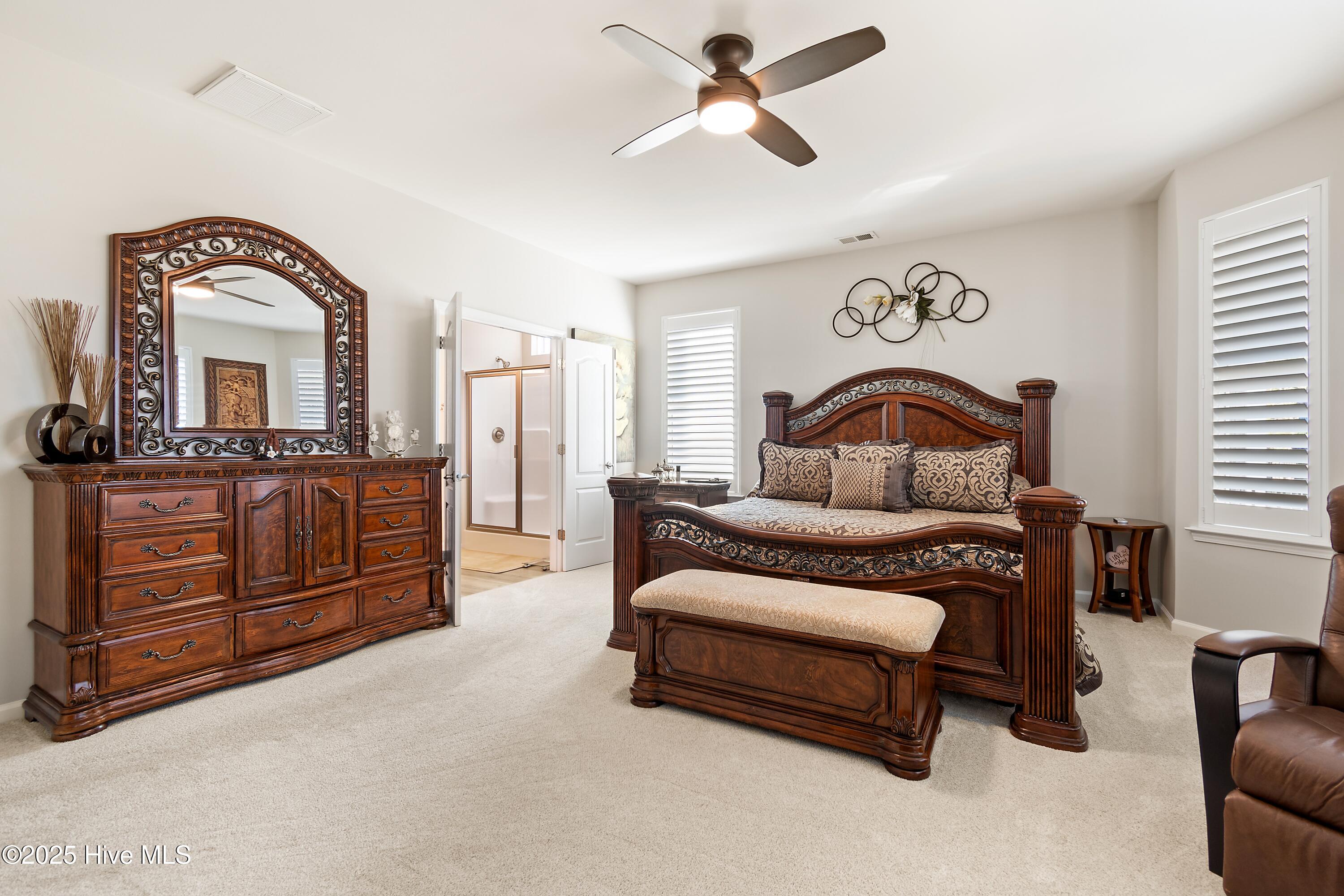 100542898 | Photo 31