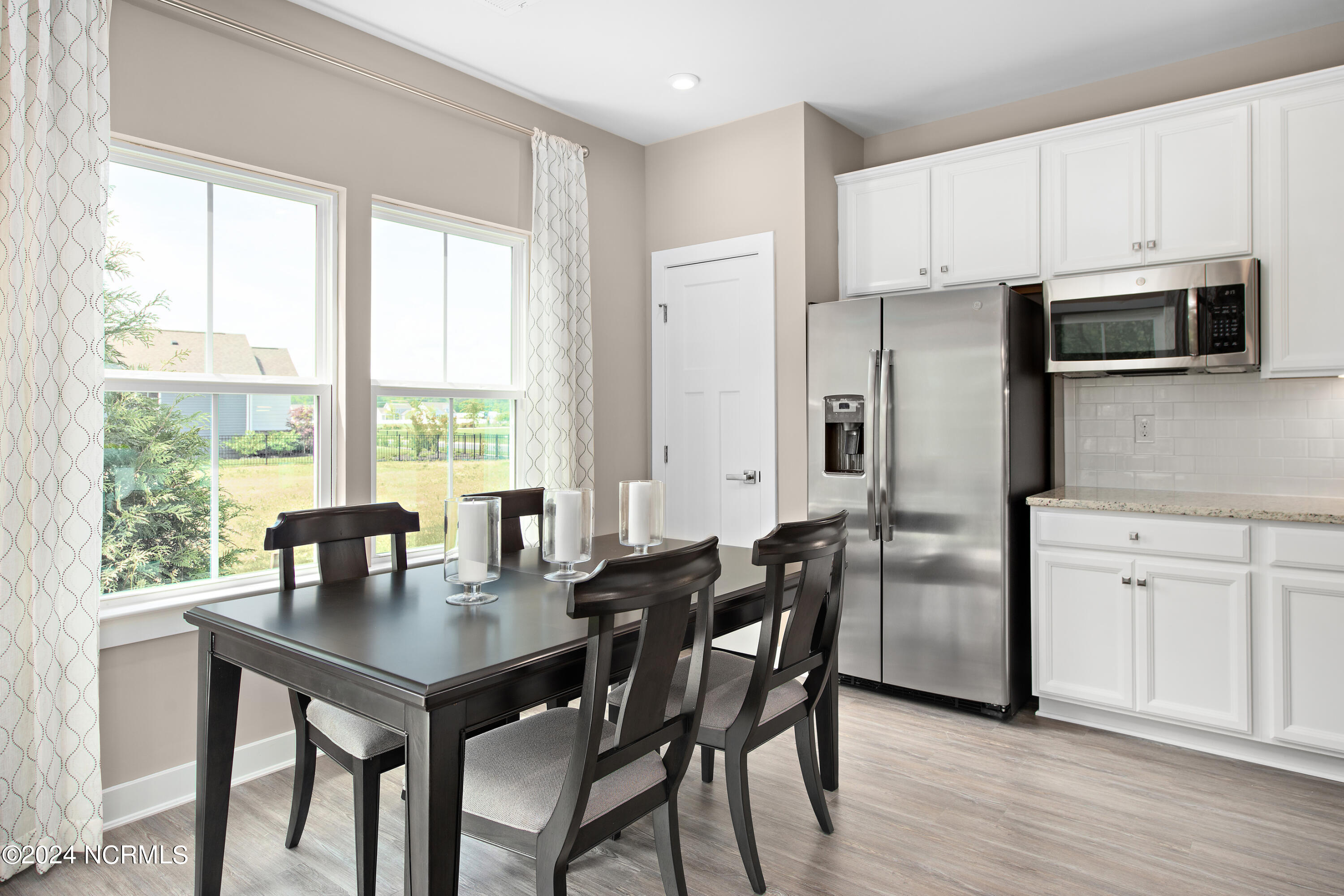 100522569 | Photo 13