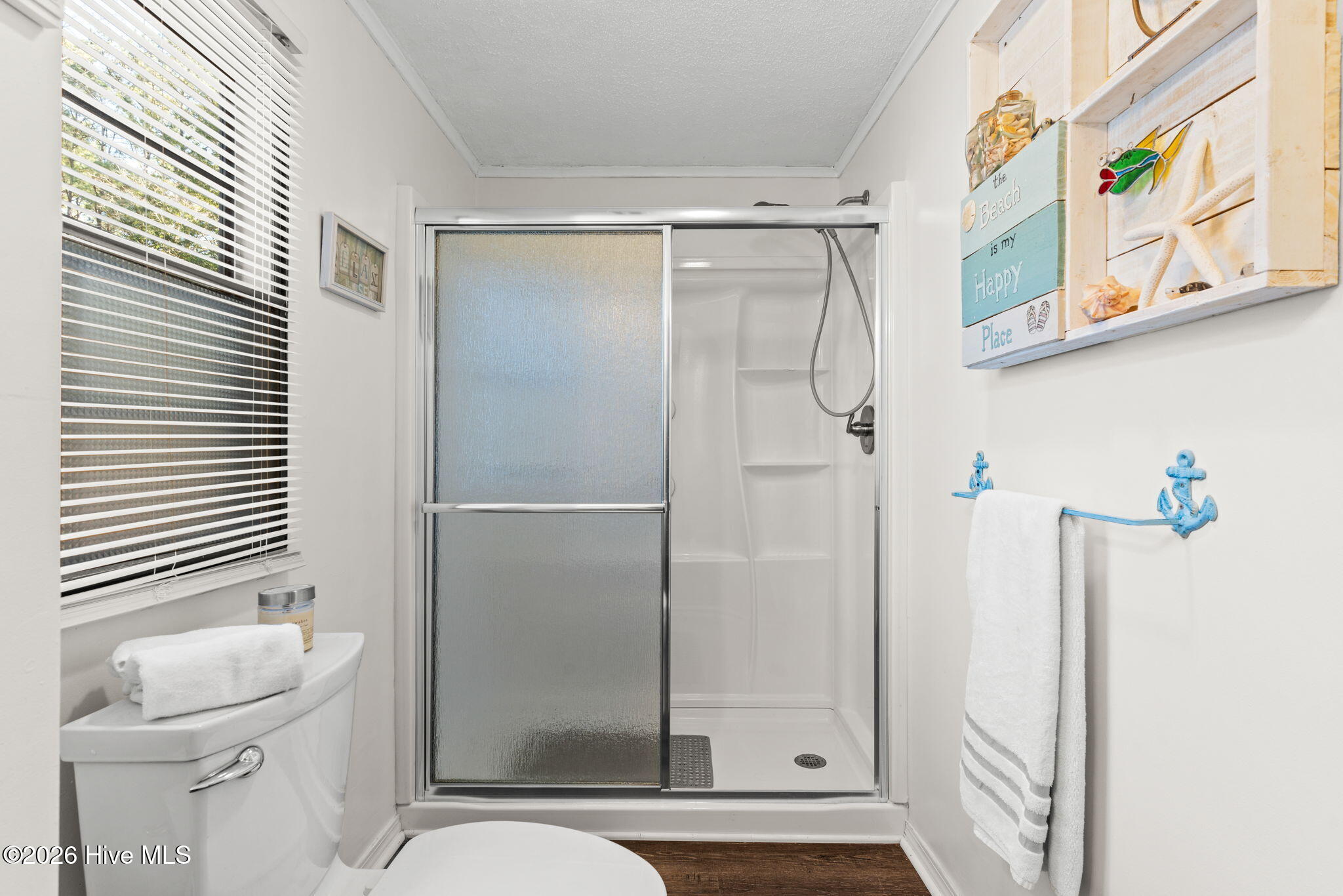 100549816 | Photo 16