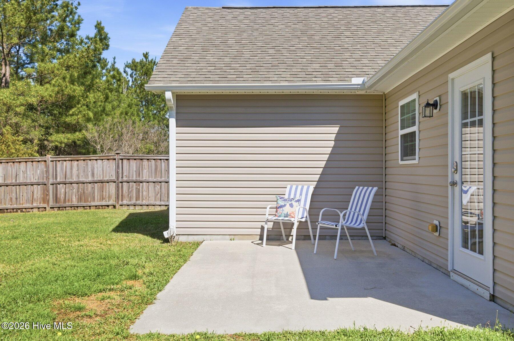 100563197 | Photo 24