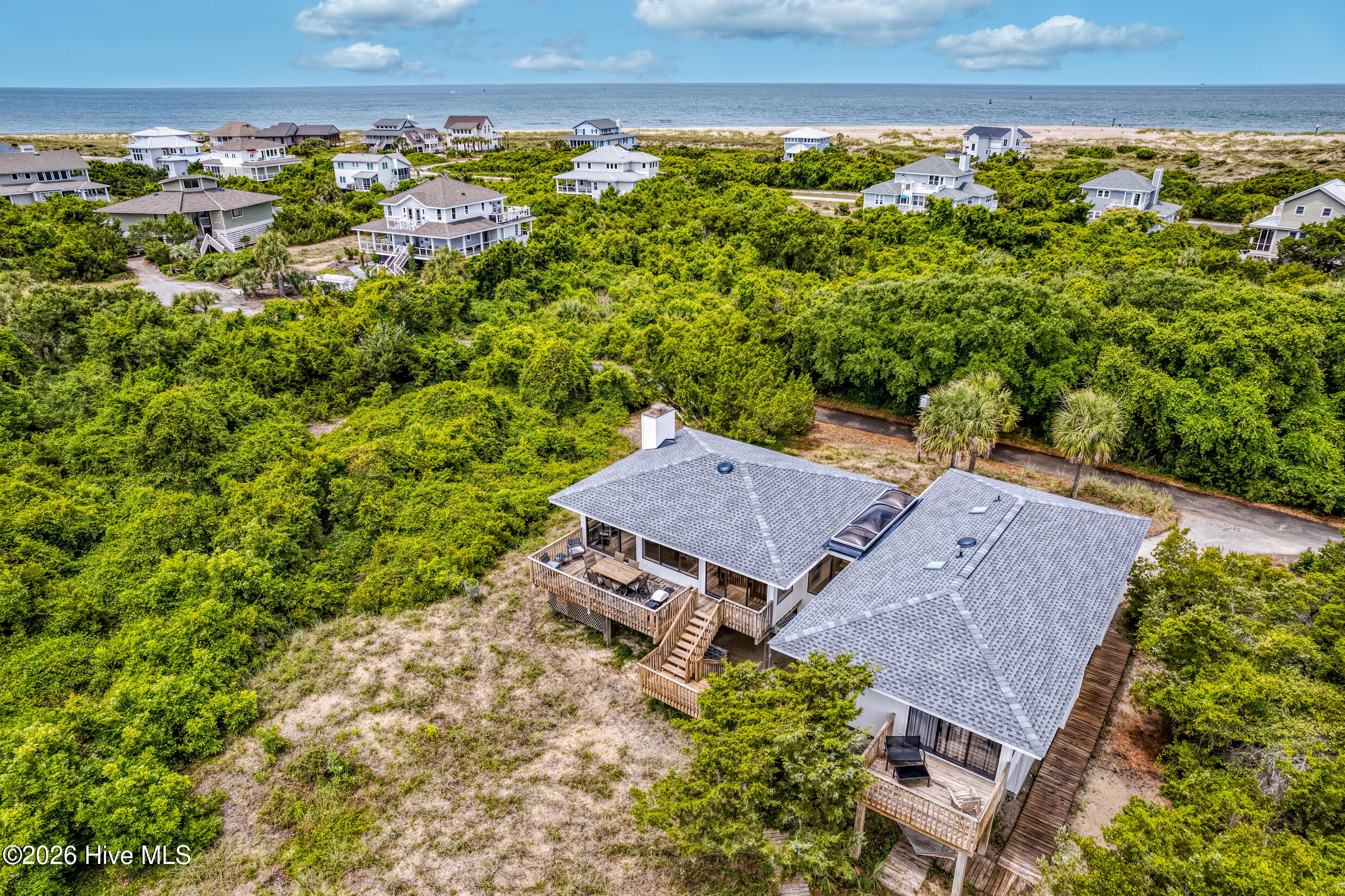 100557535 | Photo 54