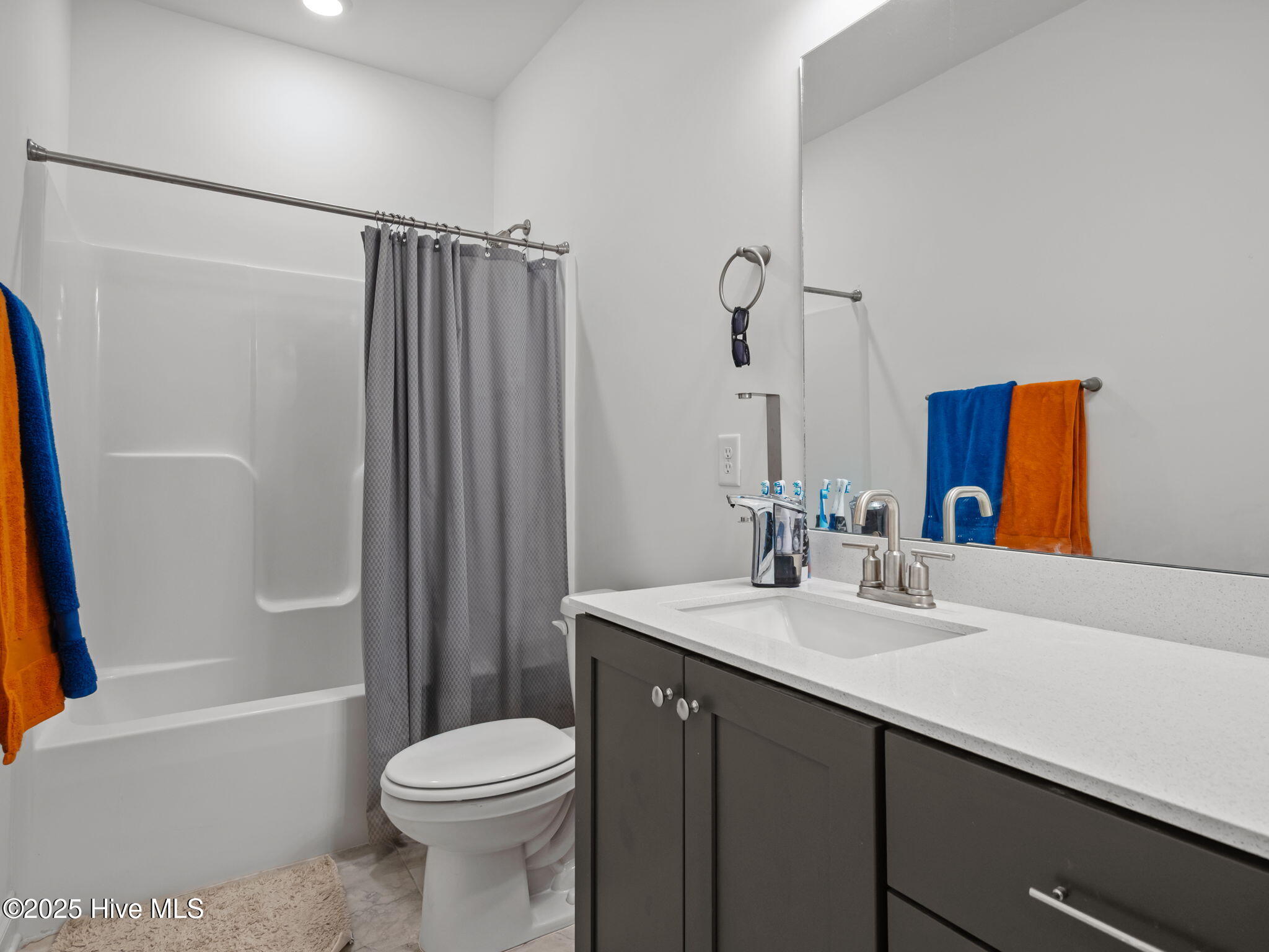 100534730 | Photo 27