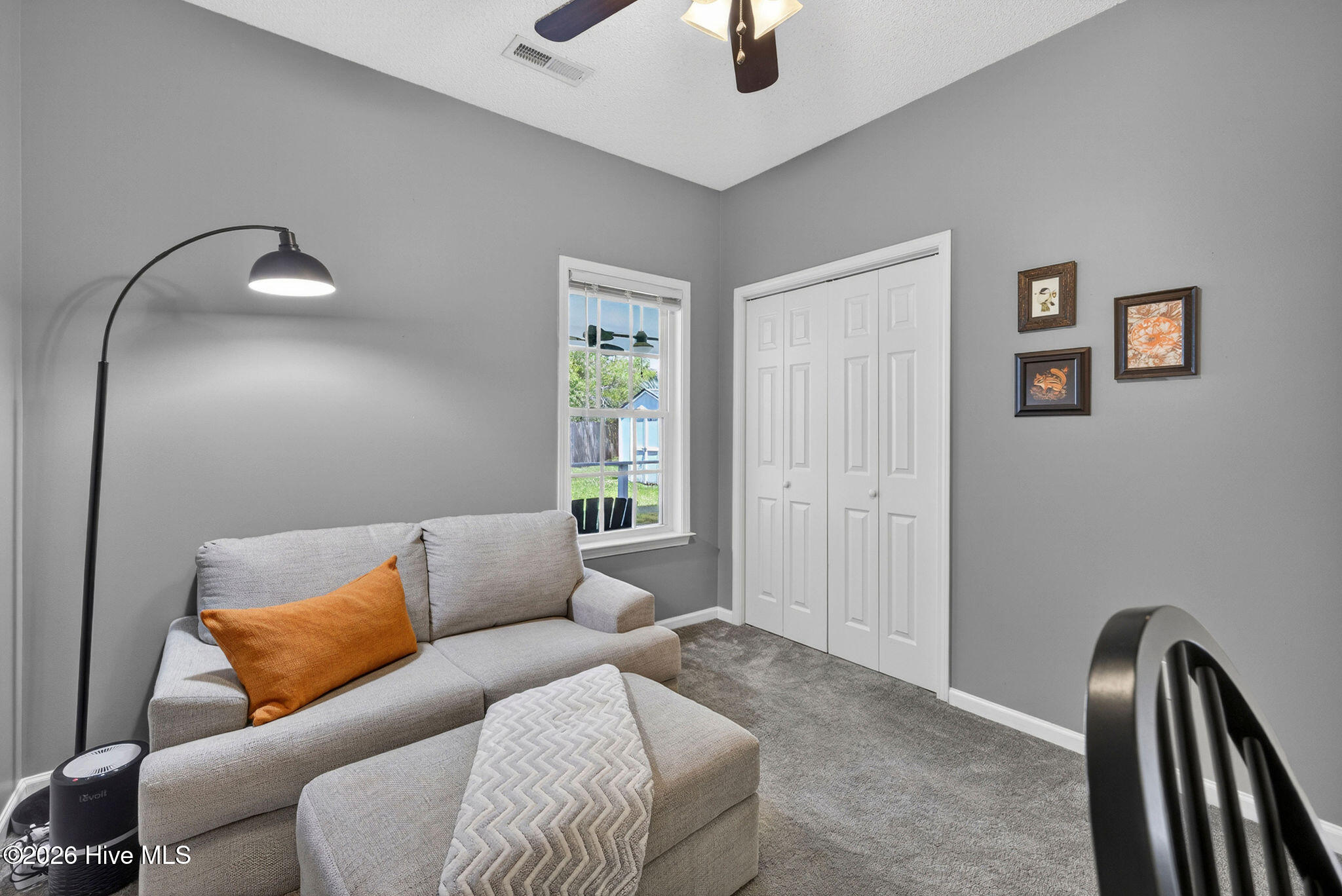 100566327 | Photo 19