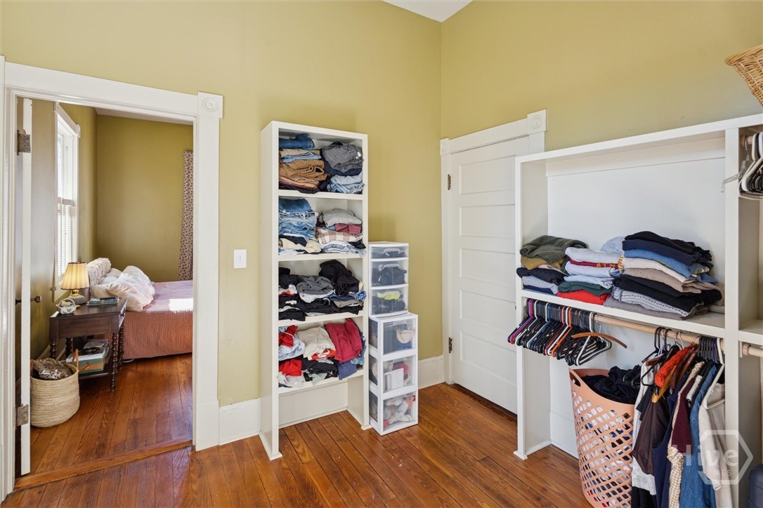 Walk-through closet
