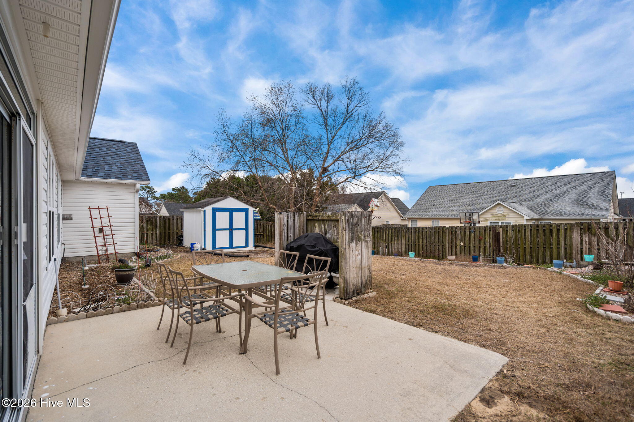 100552378 | Photo 44