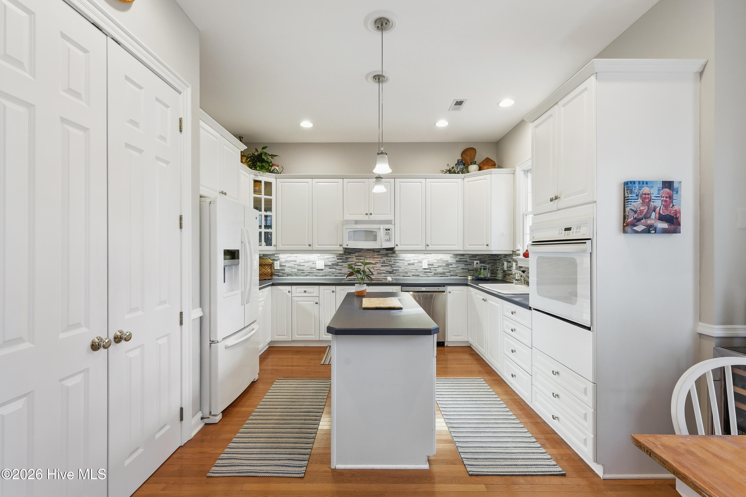 100552064 | Photo 14