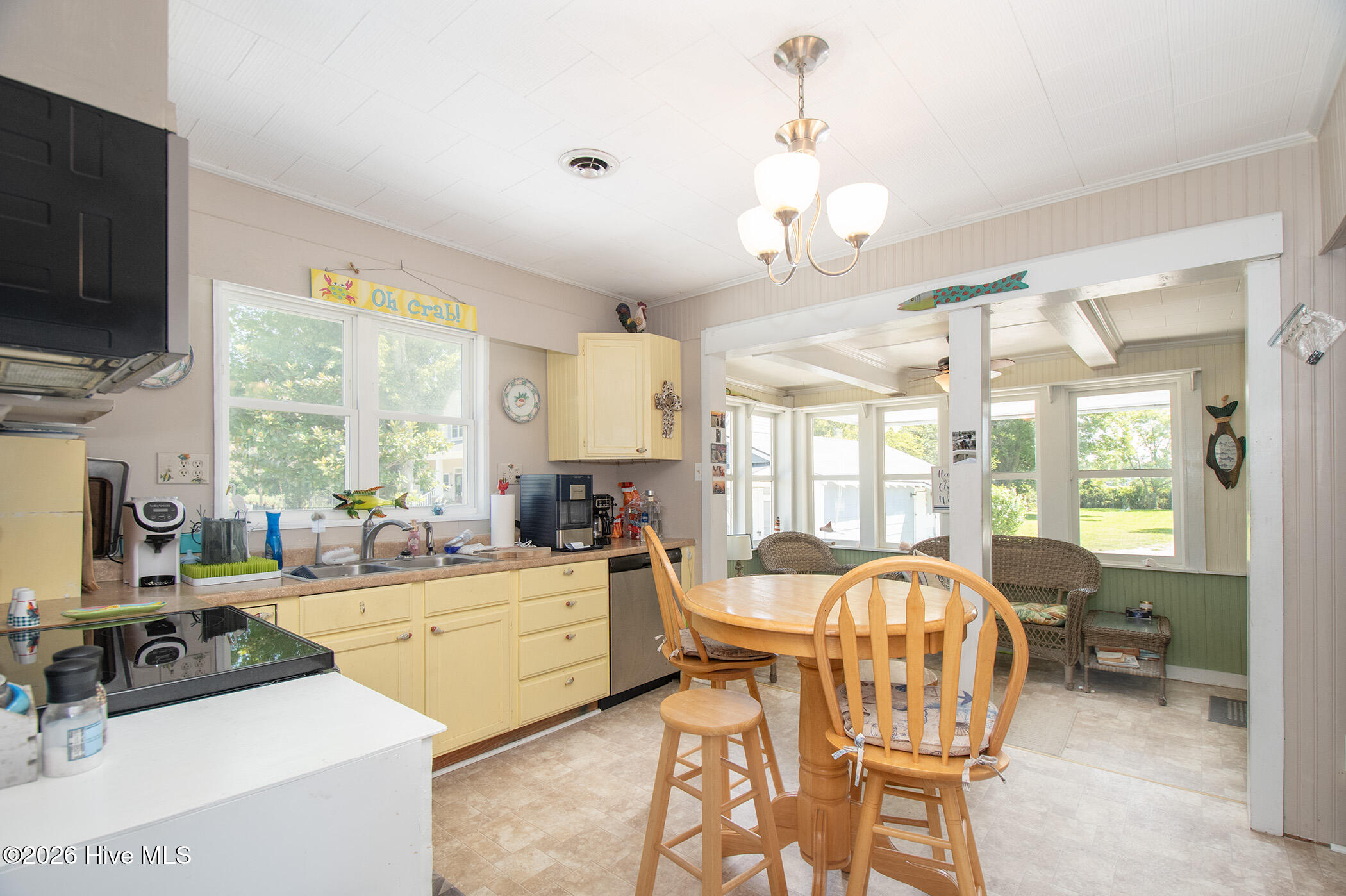 280 N Highway 101,Beaufort