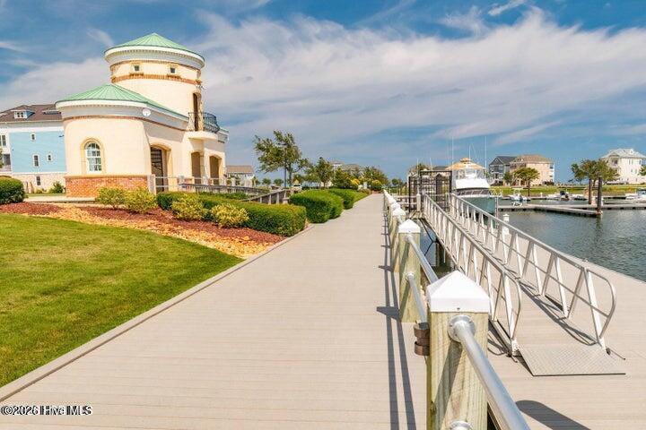 746 Cannonsgate Drive,Newport