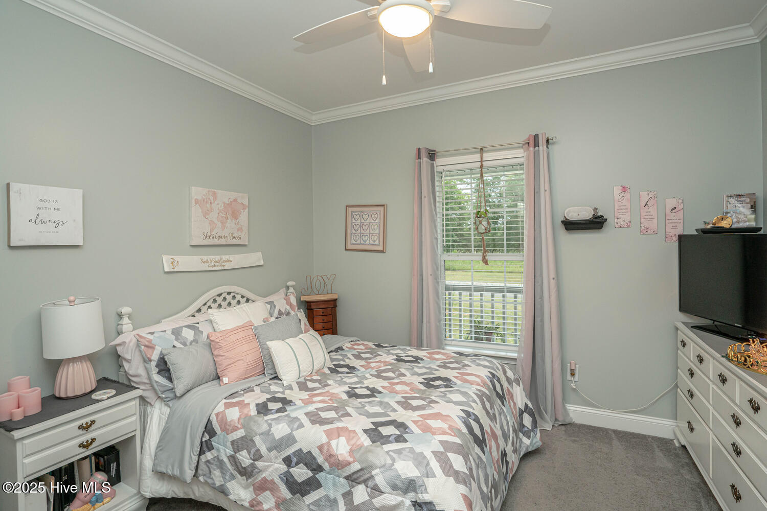 100522002 | Photo 32