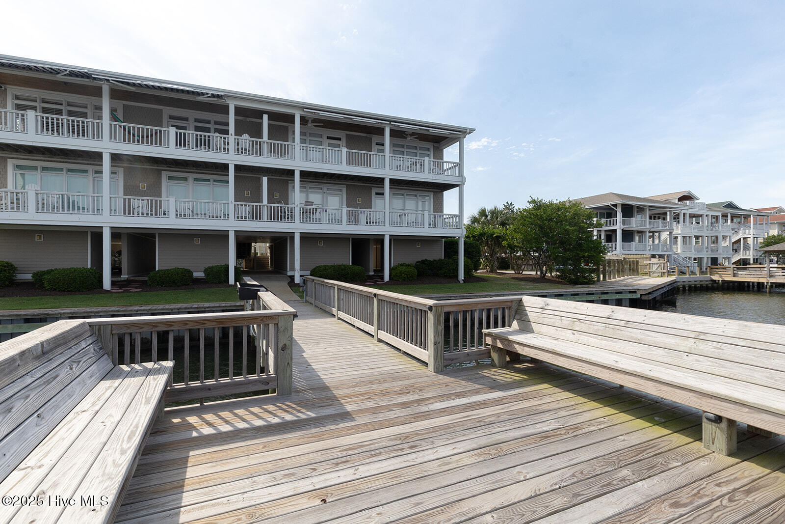 100508996 | Photo 38