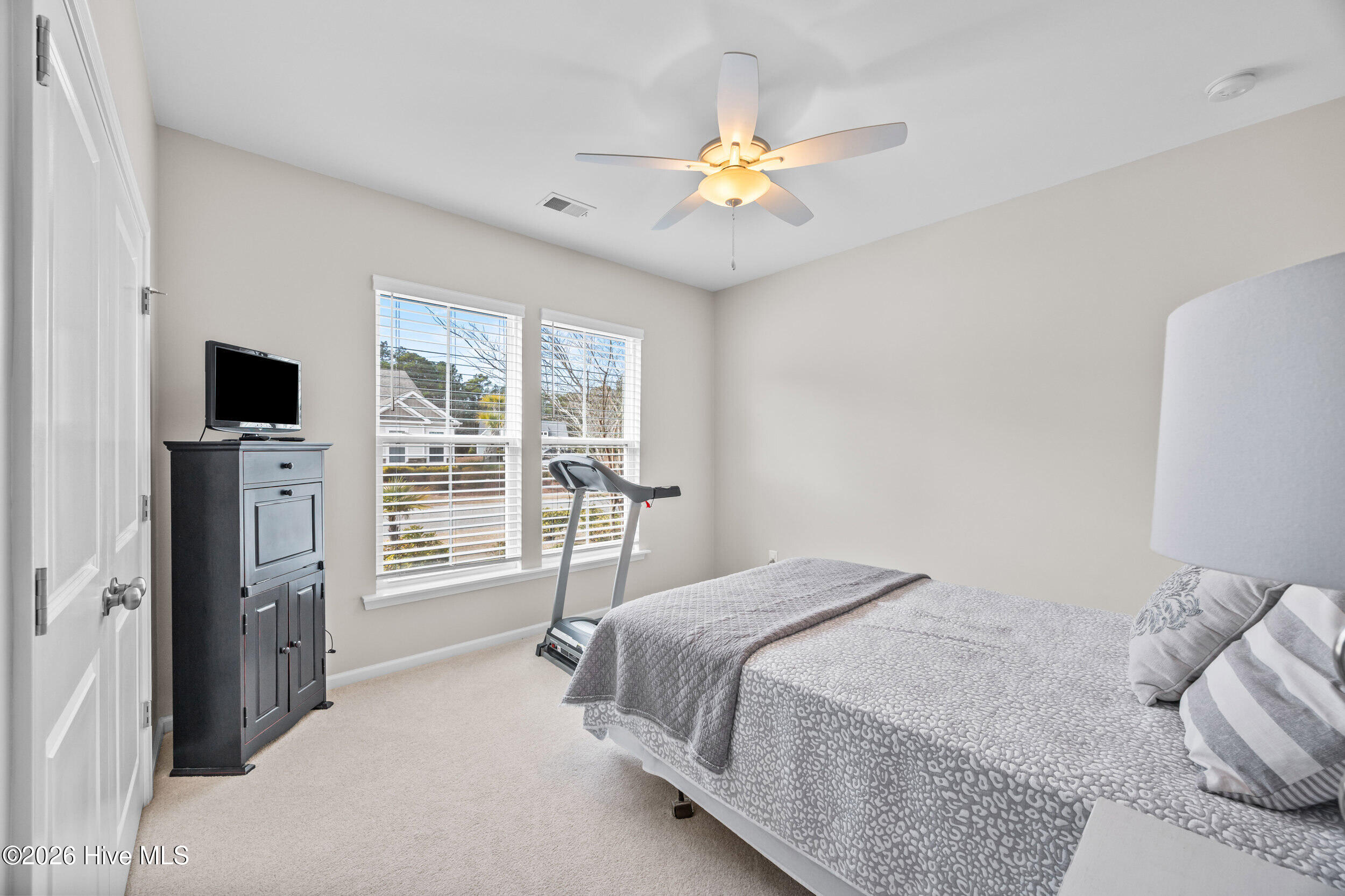 100553871 | Photo 17