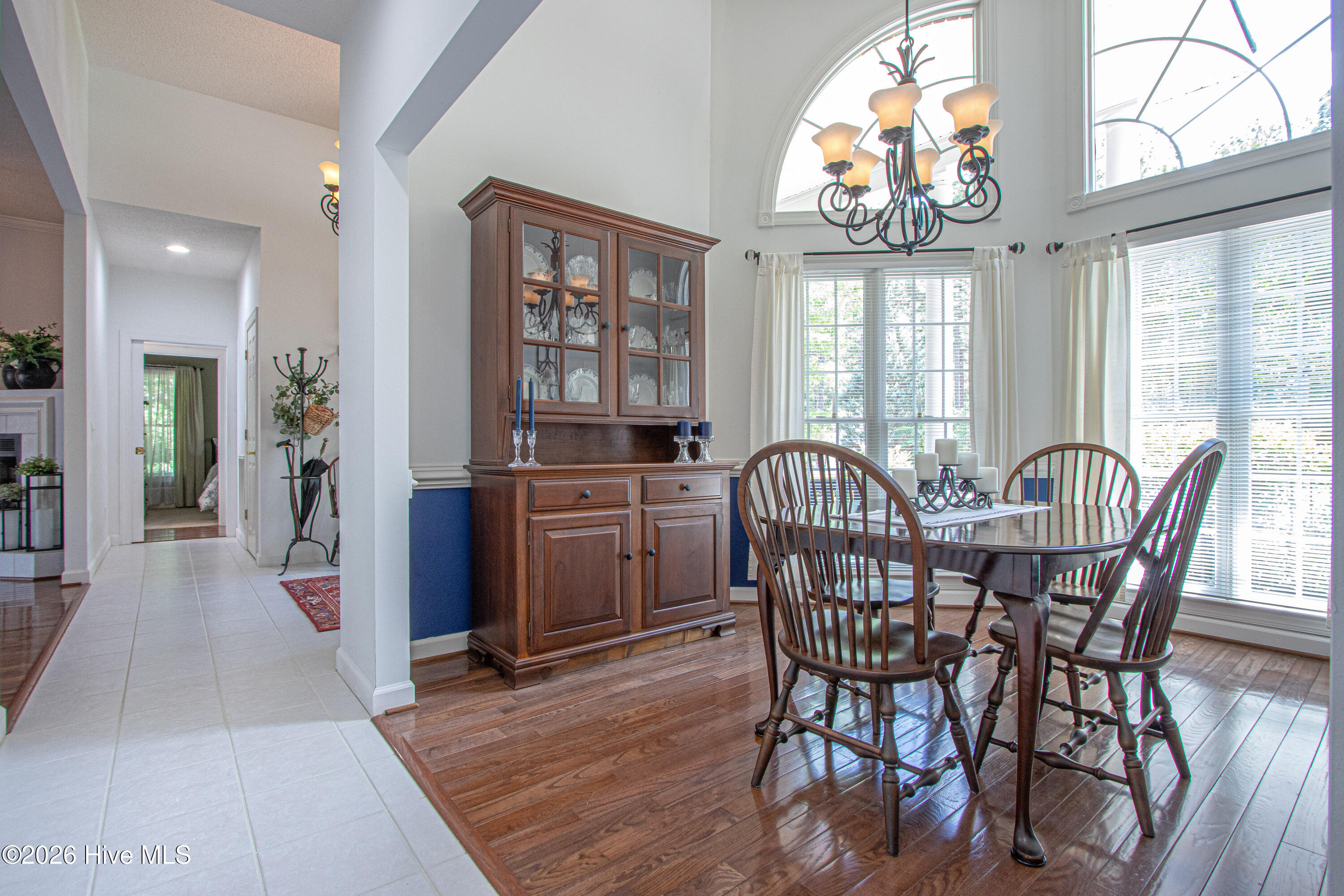 DiningRoom3
