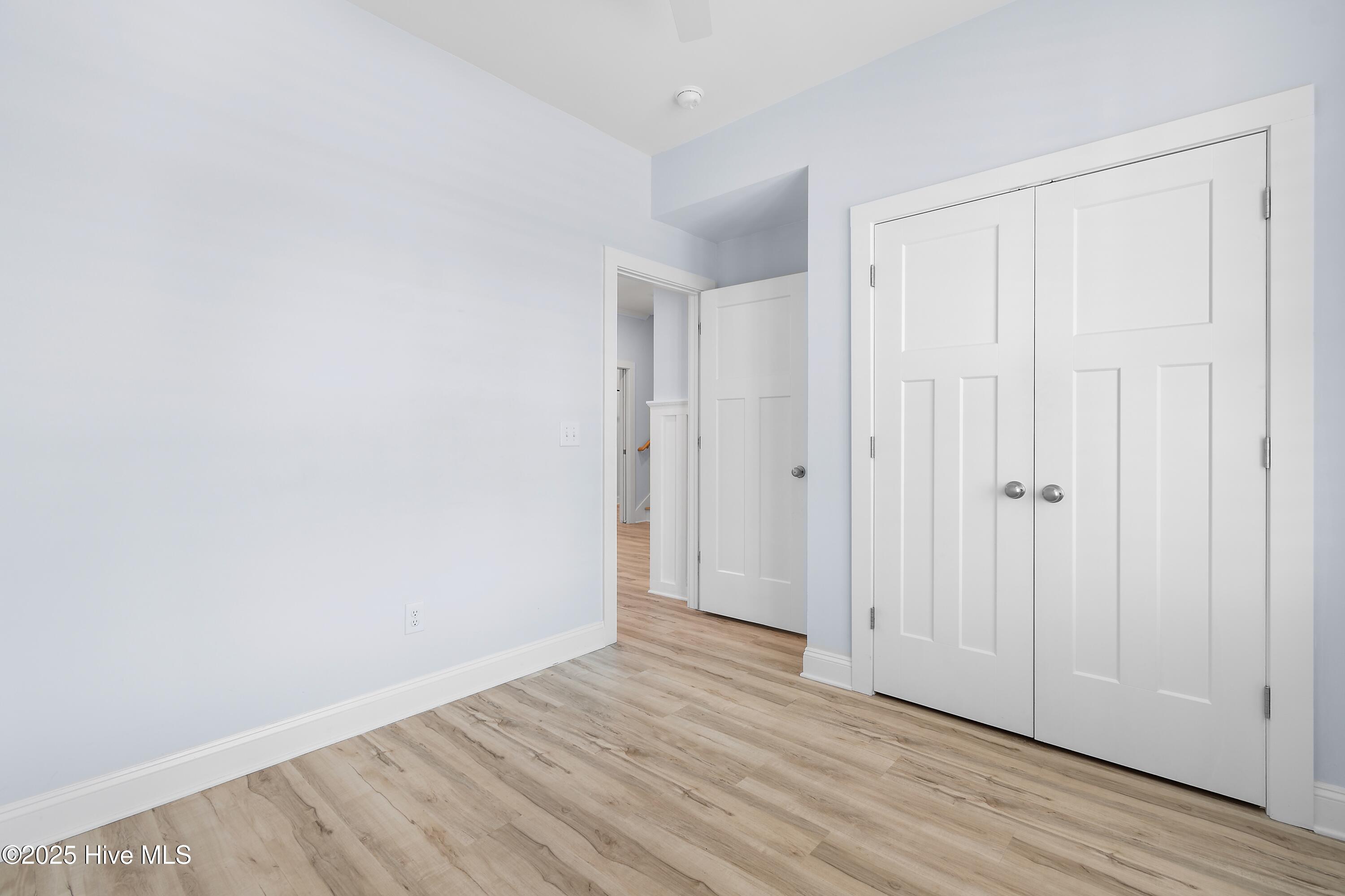 100541024 | Photo 29