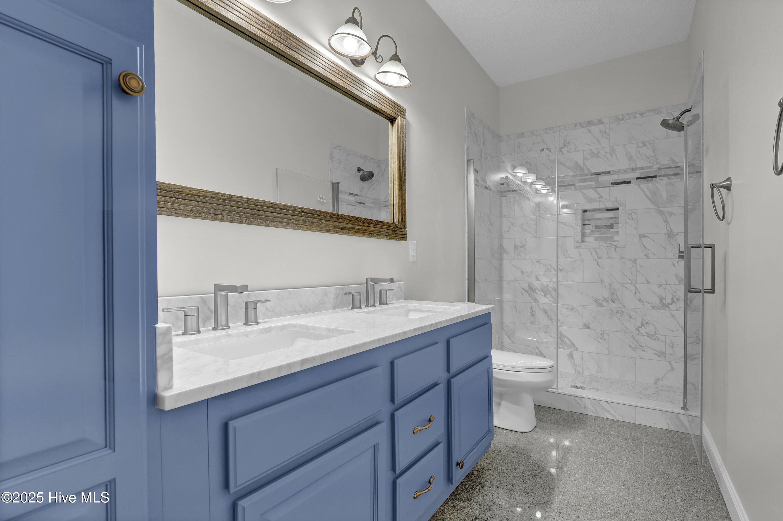 100539078 | Photo 20