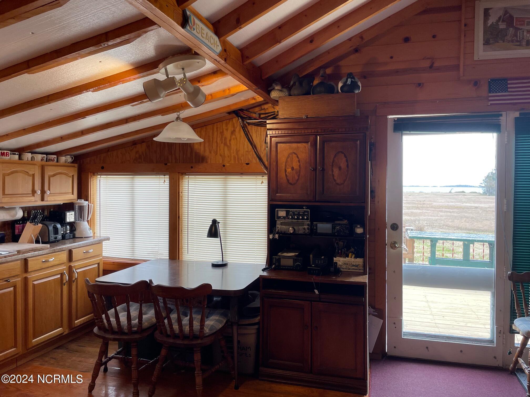 2604 Cedar Island Road,Cedar Island